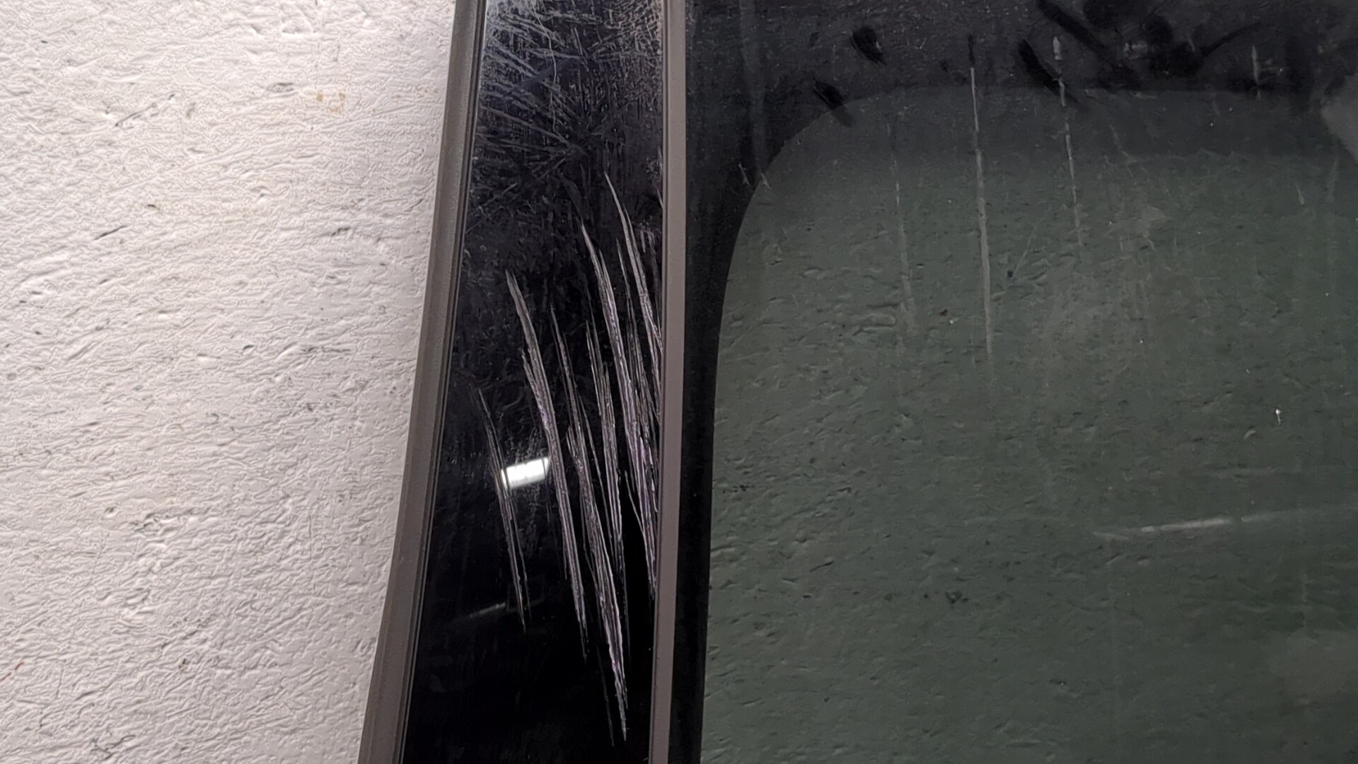 Дверь задняя левая