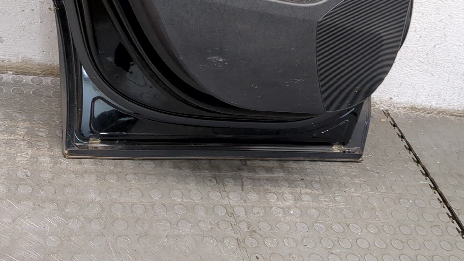 Дверь задняя левая