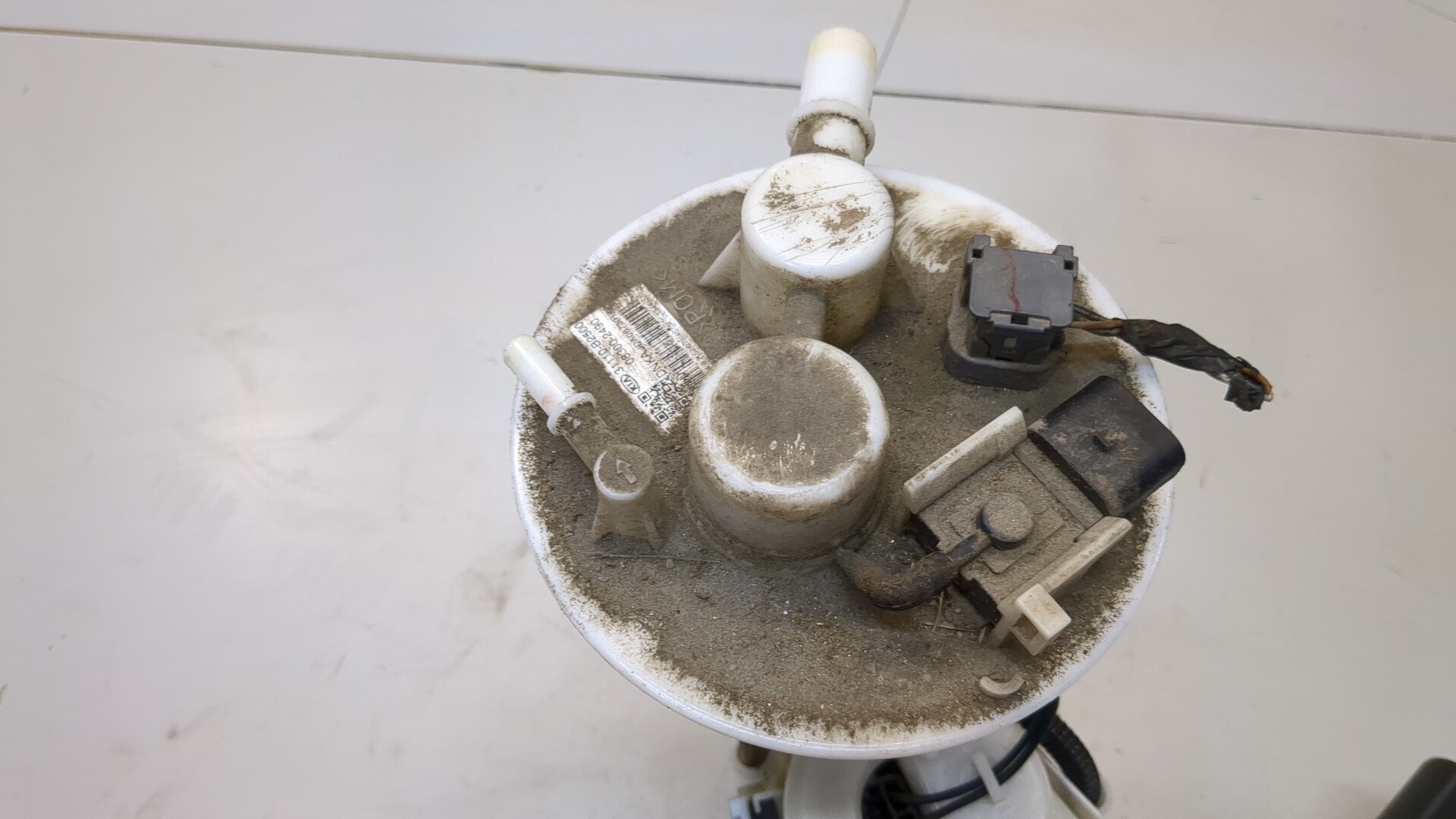 Насос топливный электрический