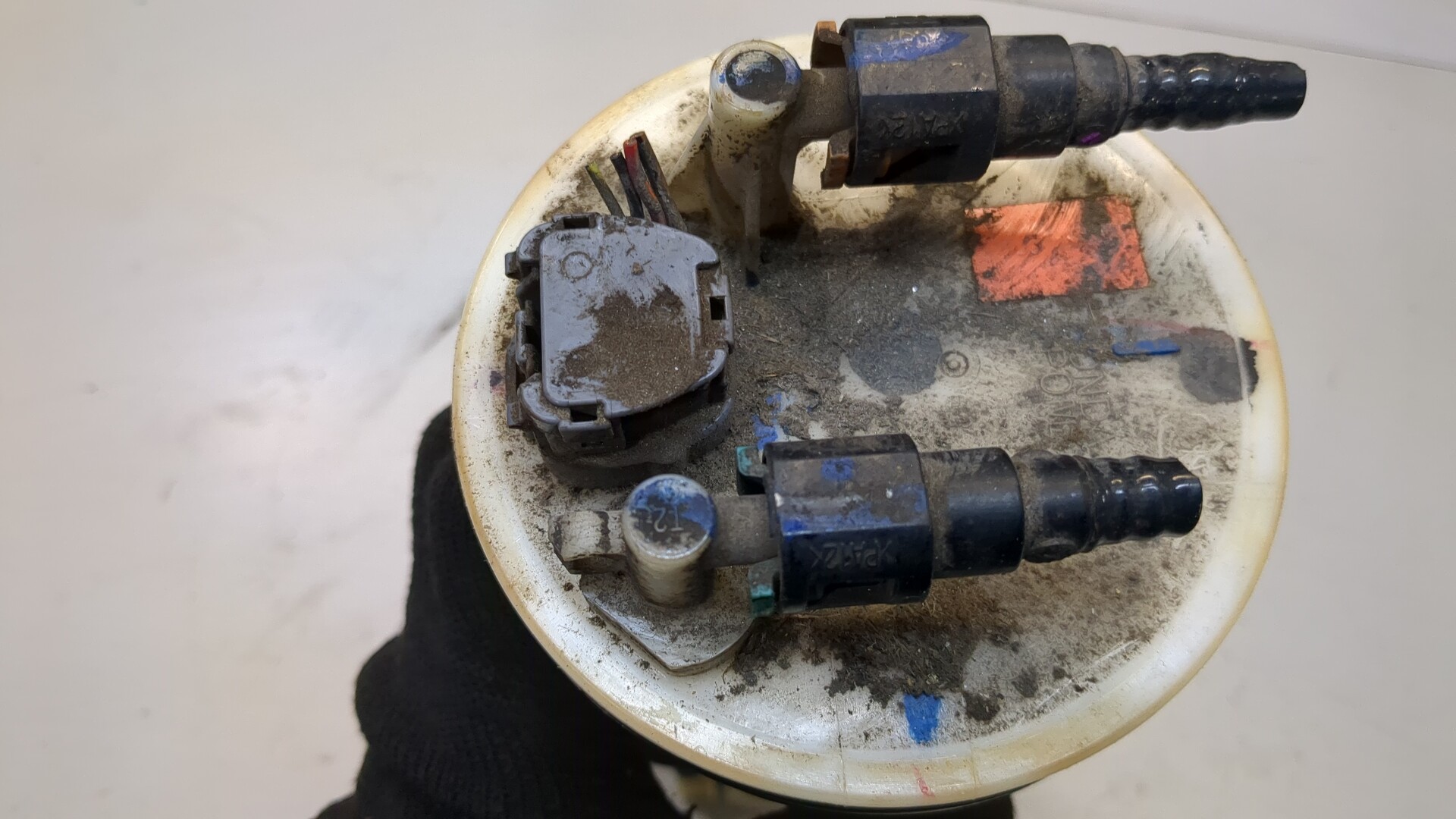 Насос топливный электрический