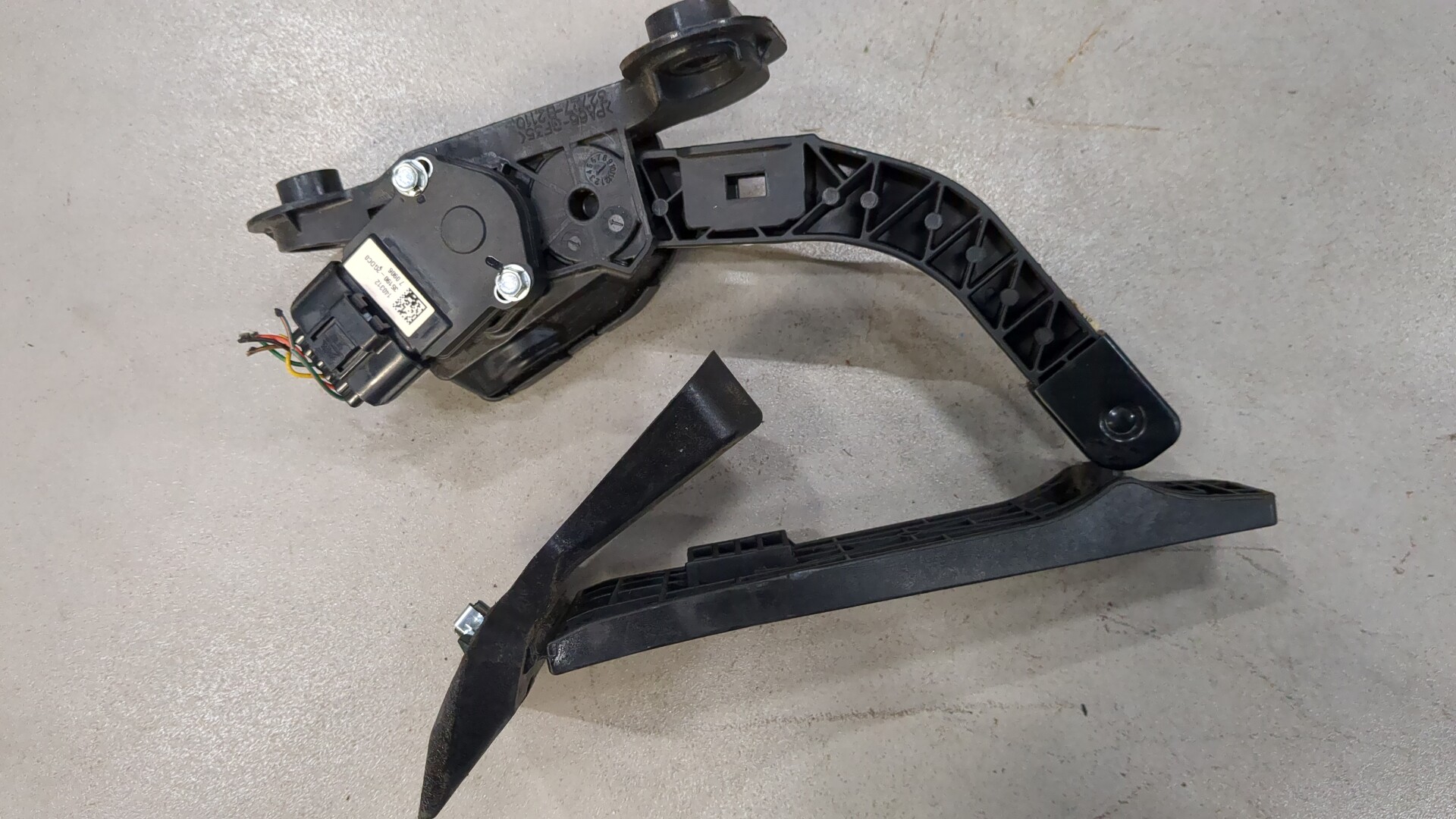 Педаль газа