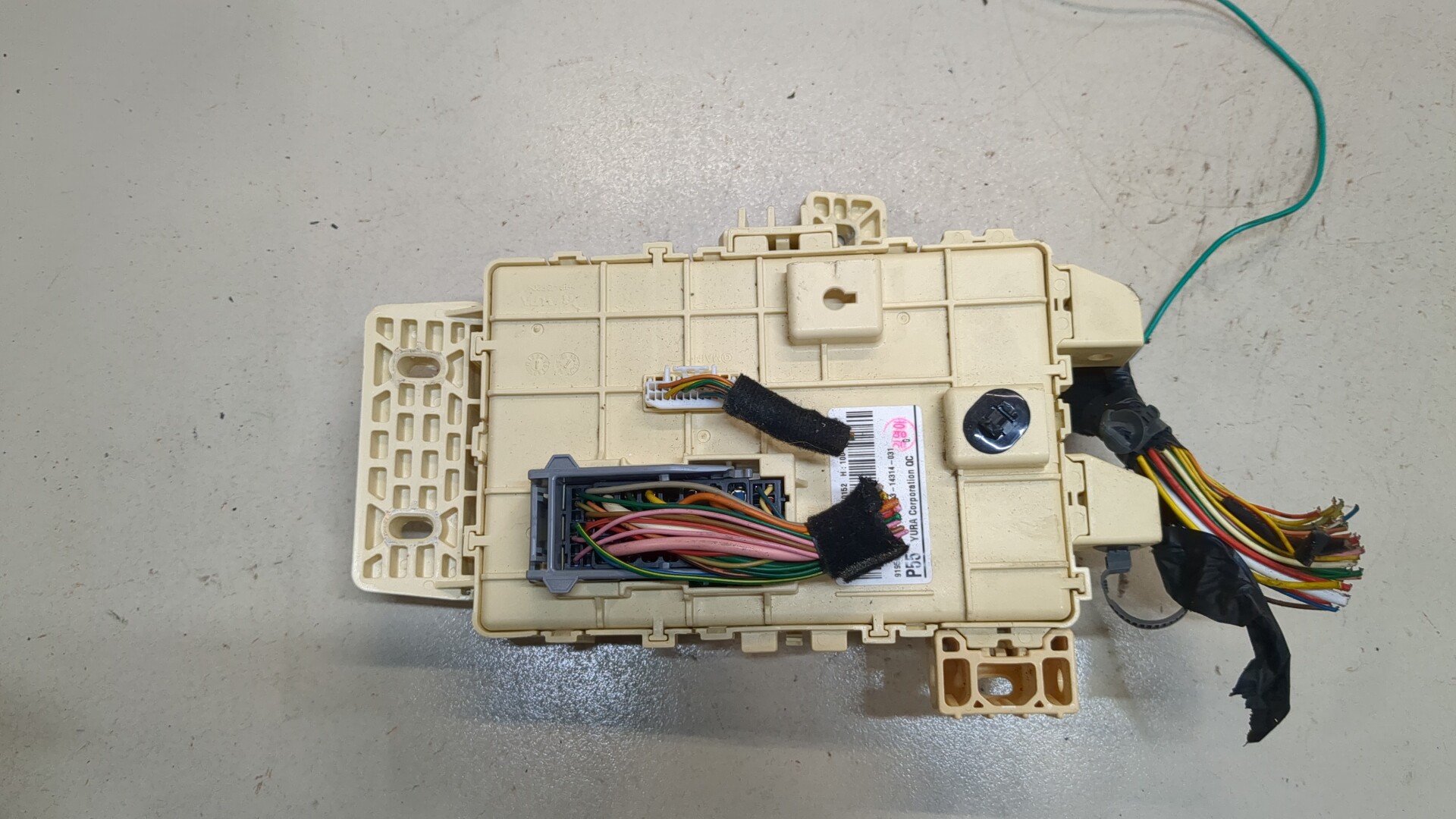 Блок предохранителей