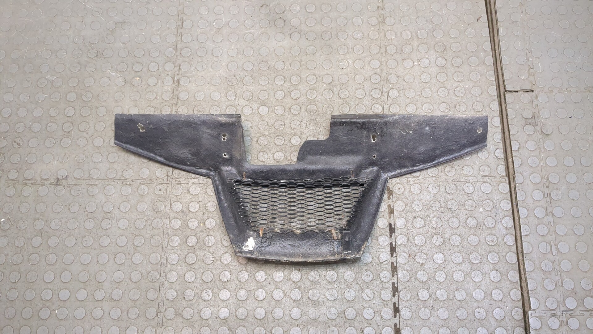 Решетка радиатора