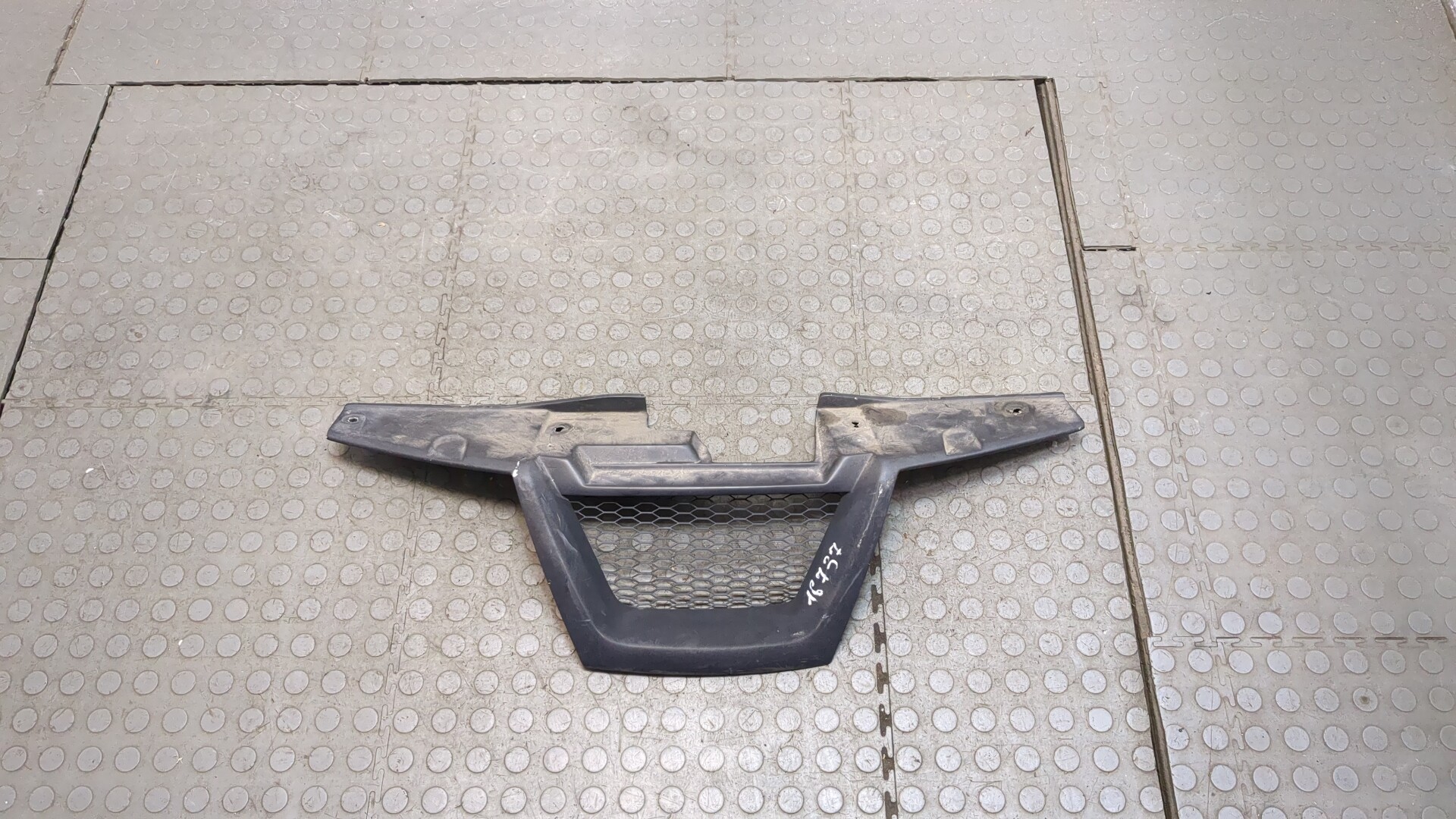 Решетка радиатора