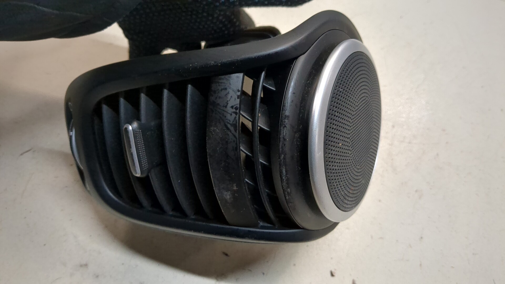 Дефлектор воздушный