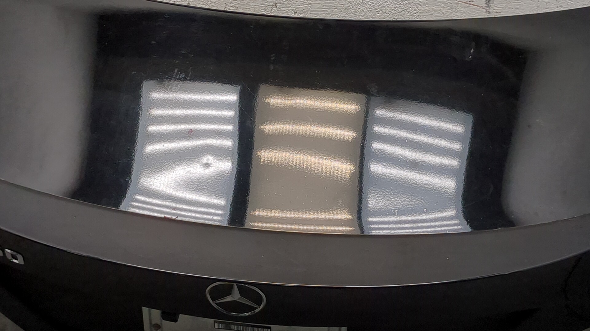 Дверь багажника