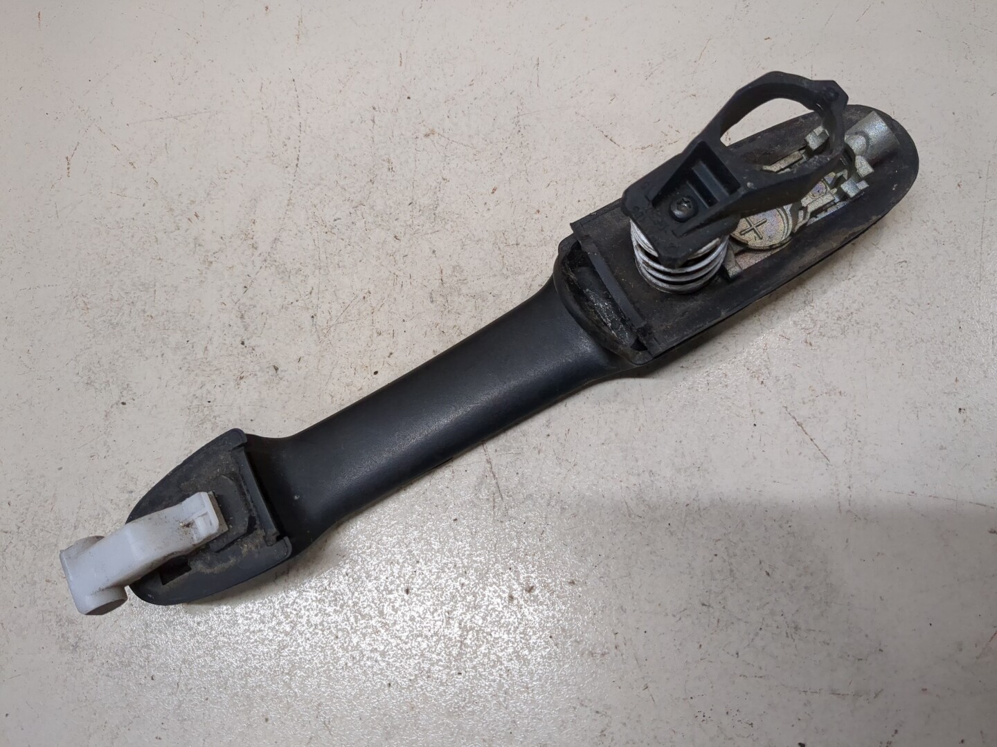 Ручка двери наружная