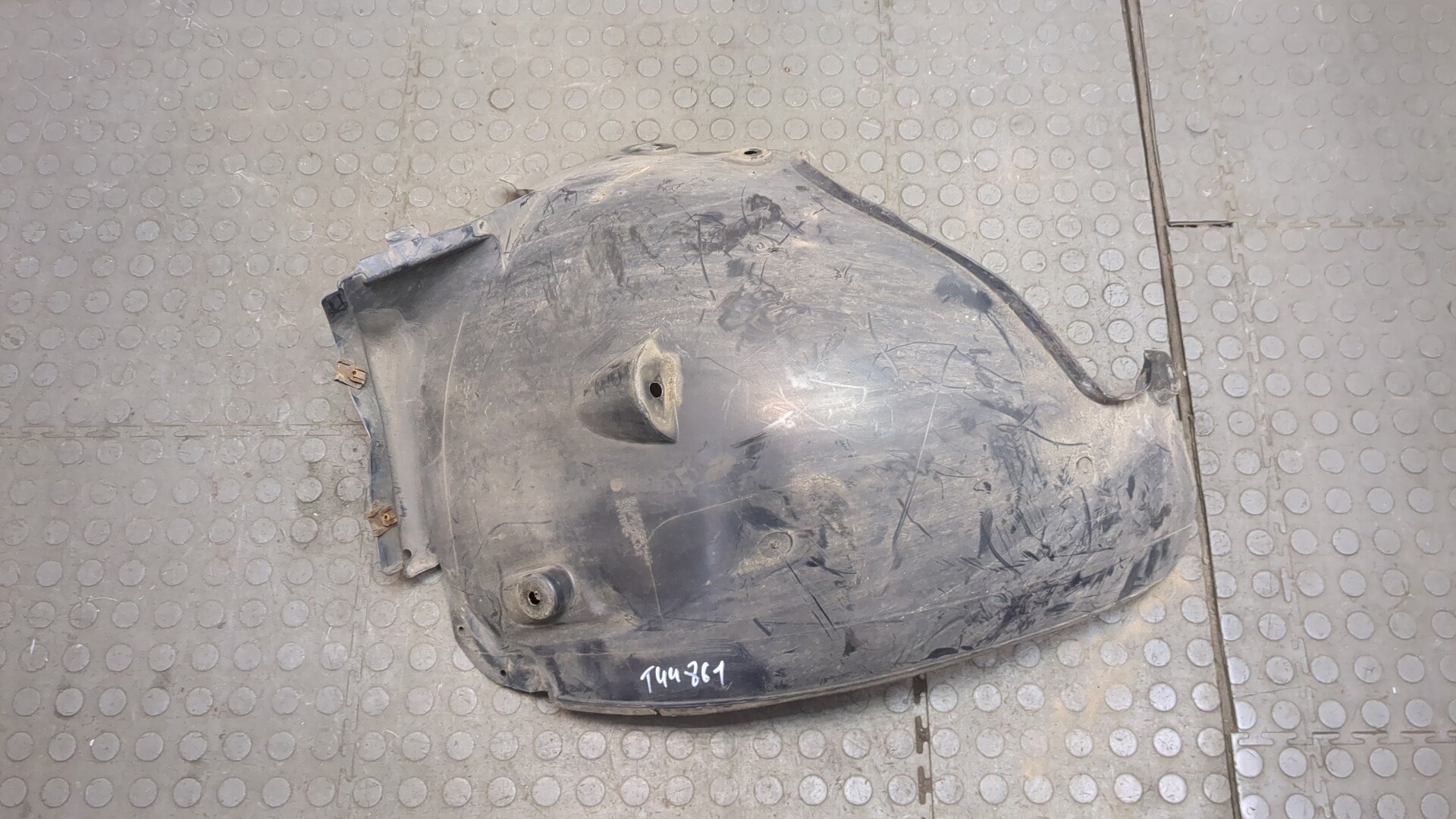 Локер передний правый