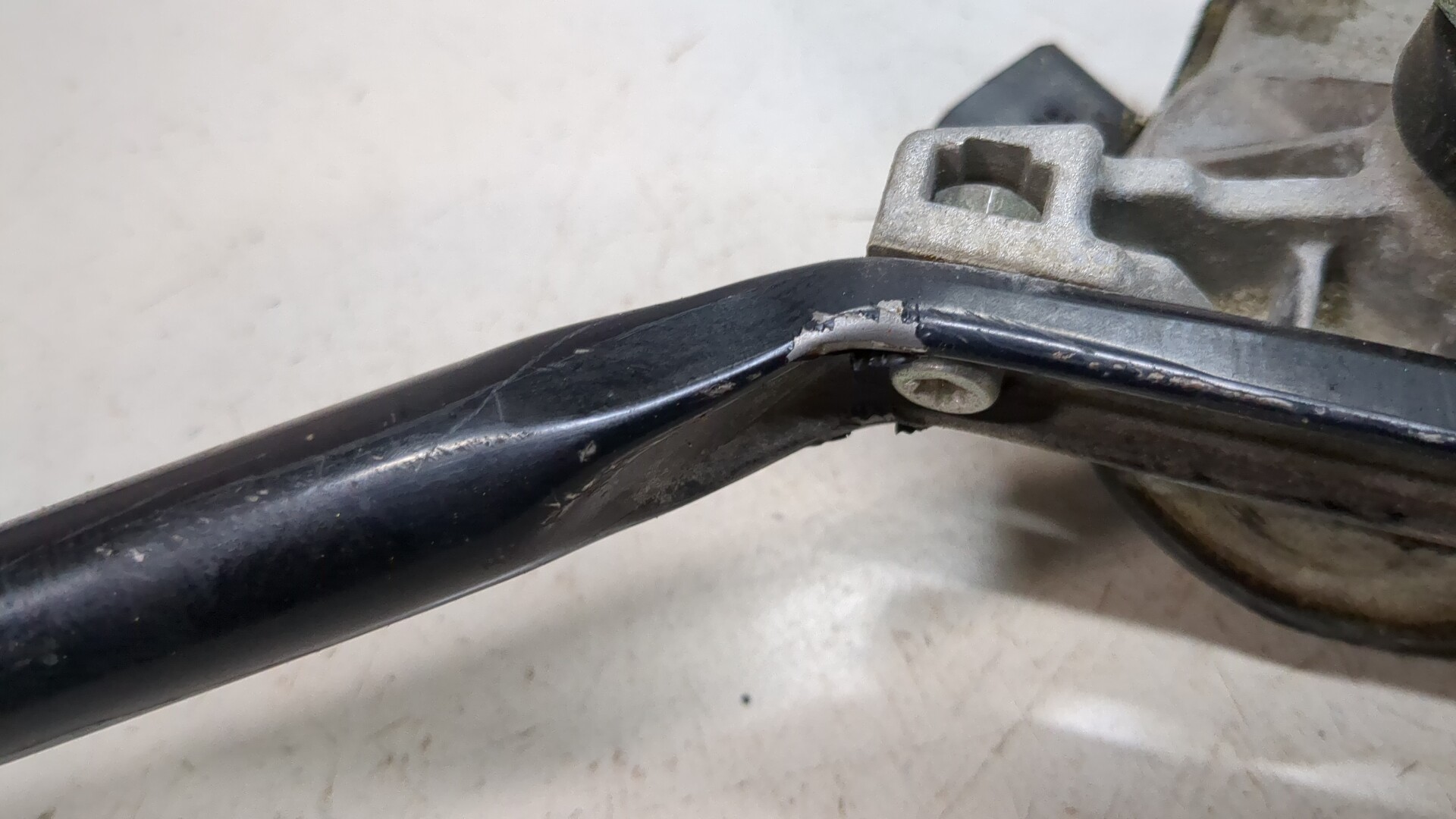 Трапеция стеклоочистителей