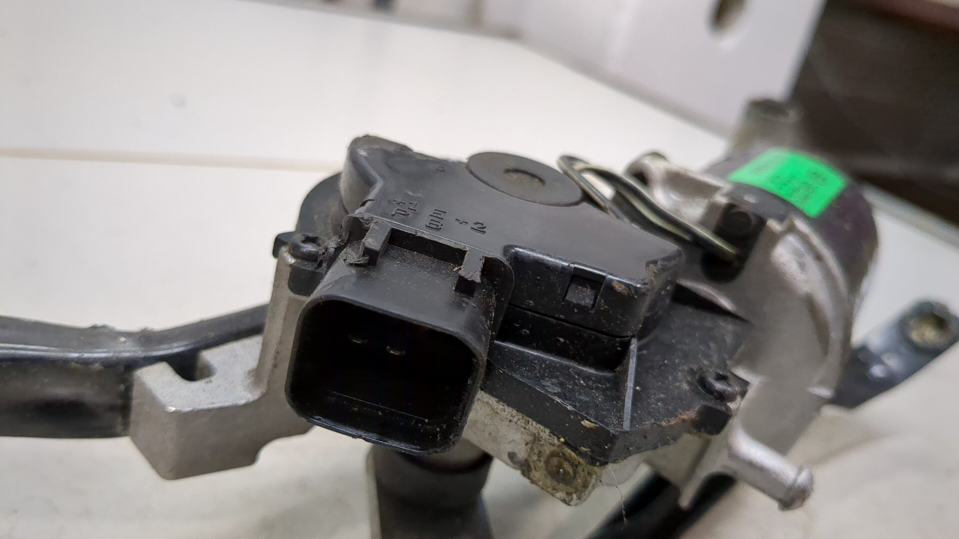 Трапеция стеклоочистителей