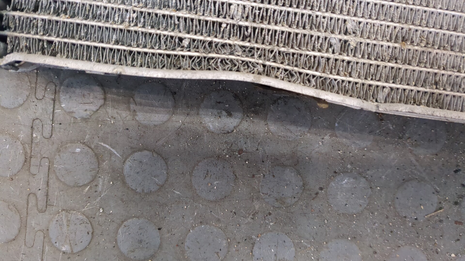 Радиатор охлаждения двигателя основной