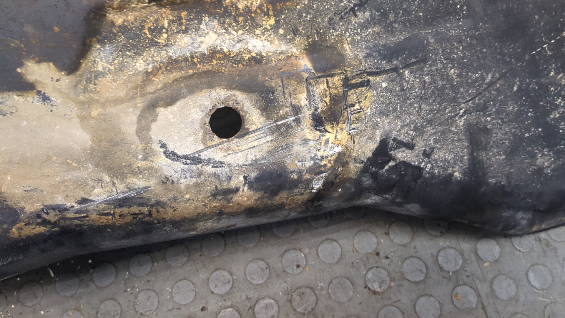 Защита антигравийная