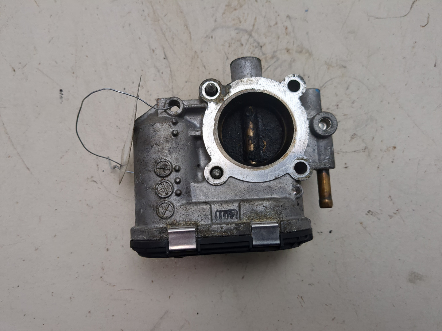 Заслонка дроссельная электрическая