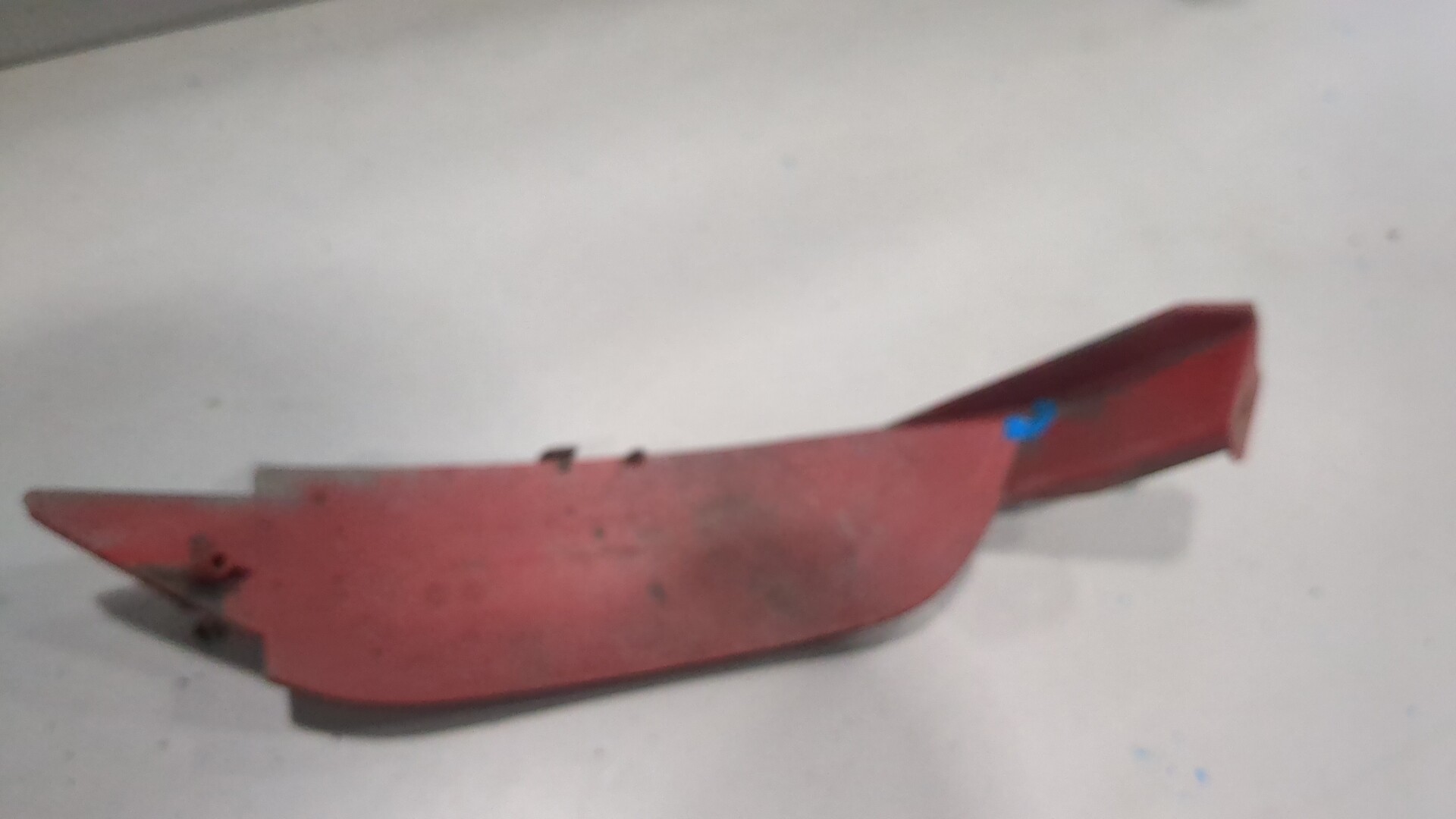 Отражатель в бампер задний левый