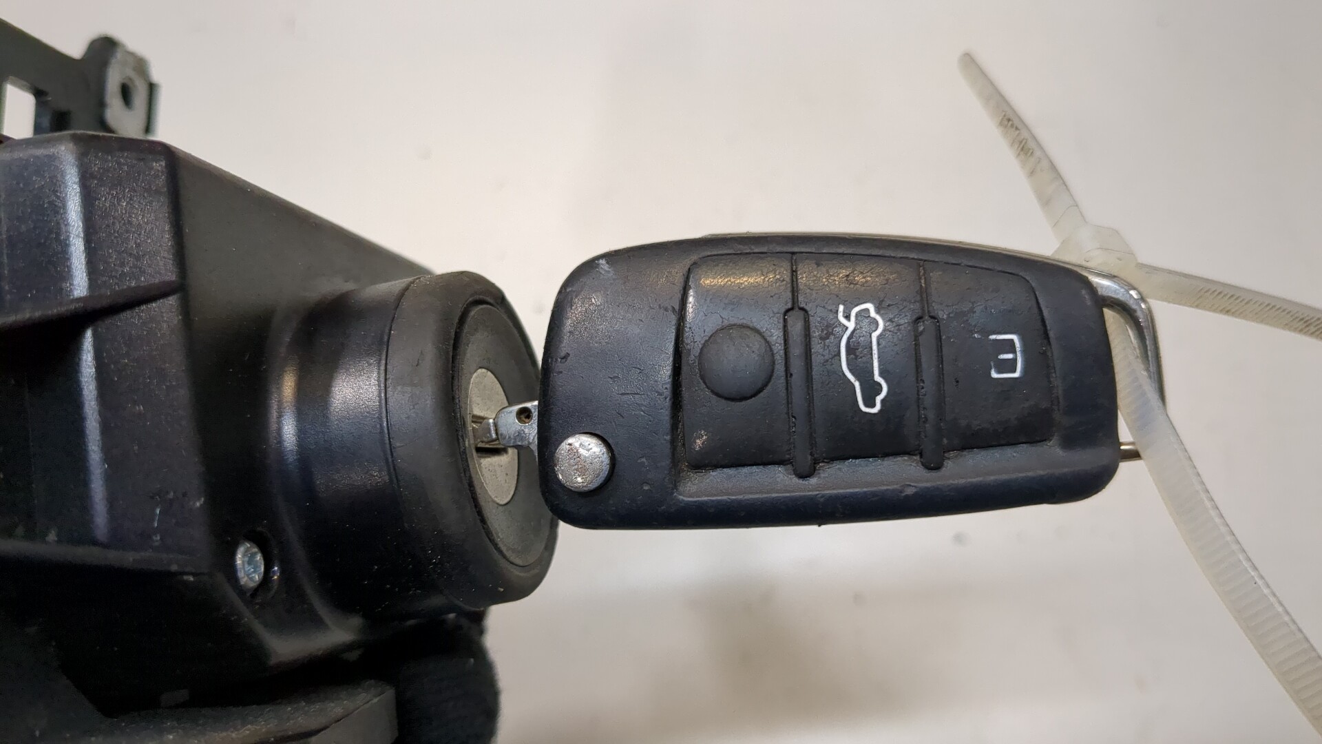 Замок зажигания