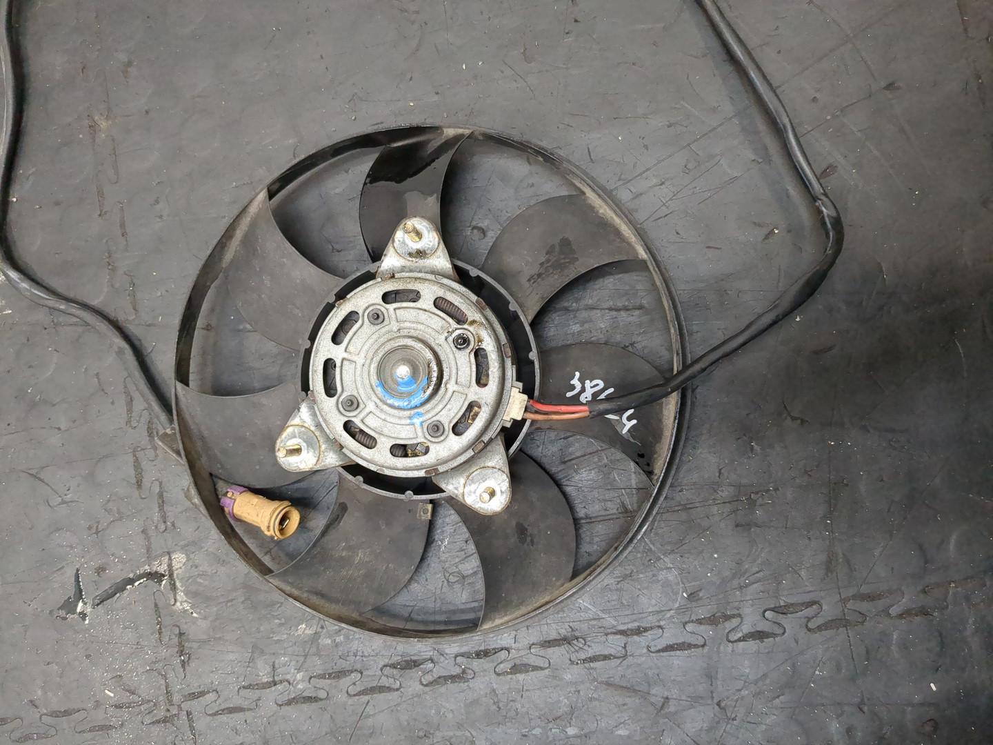 Вентилятор радиатора