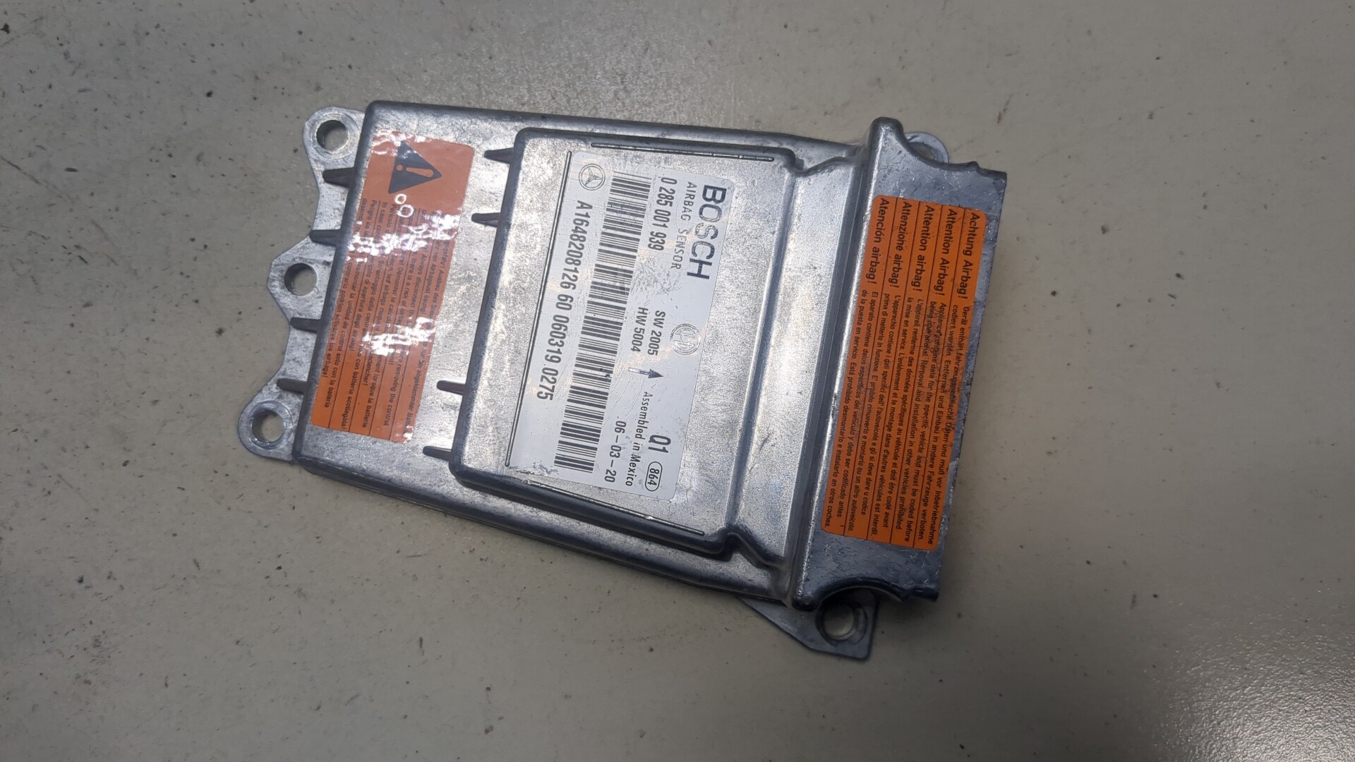 Блок управления подушек безопасности (AIR BAG)
