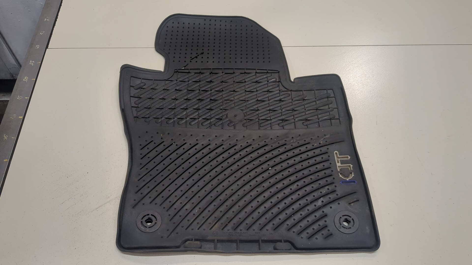 Покрытие напольное (ковролин)