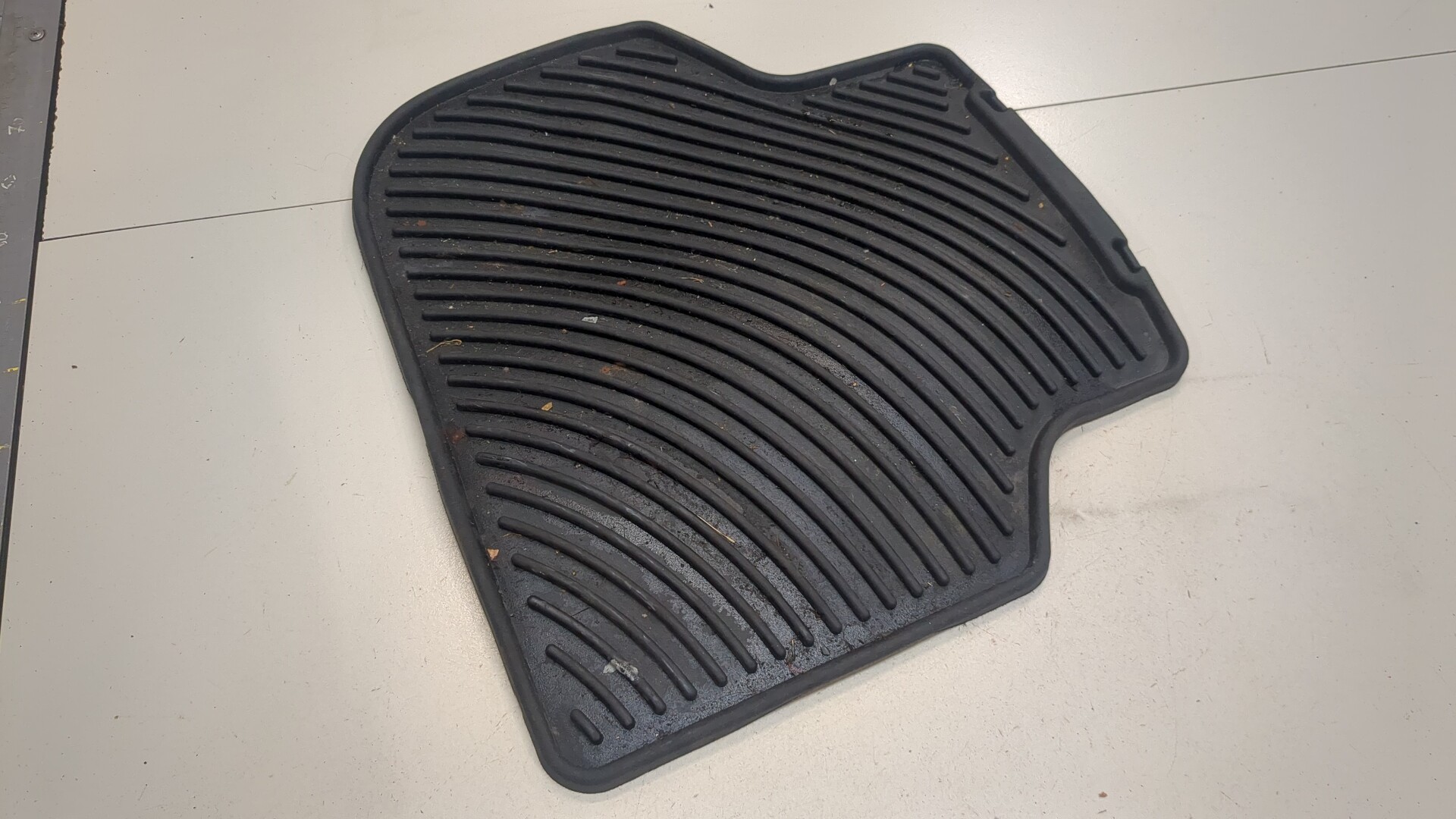 Покрытие напольное (ковролин)