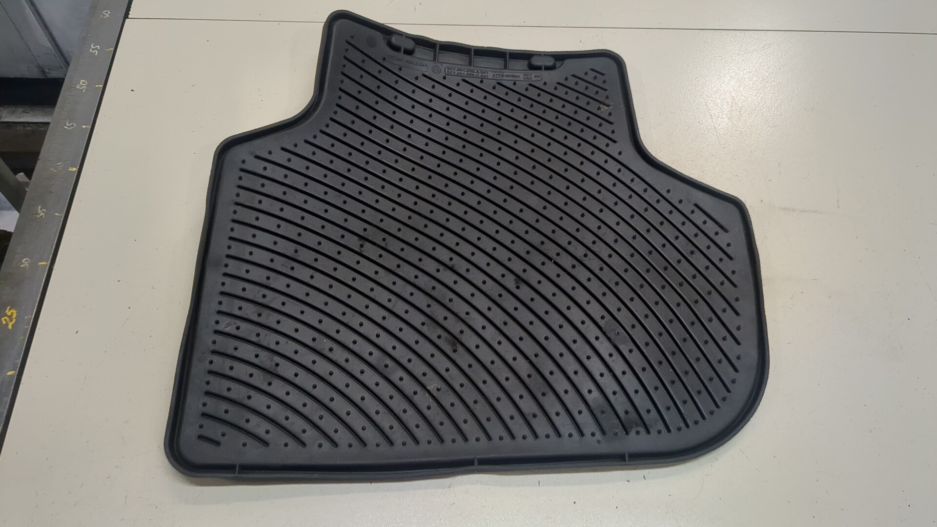 Покрытие напольное (ковролин)