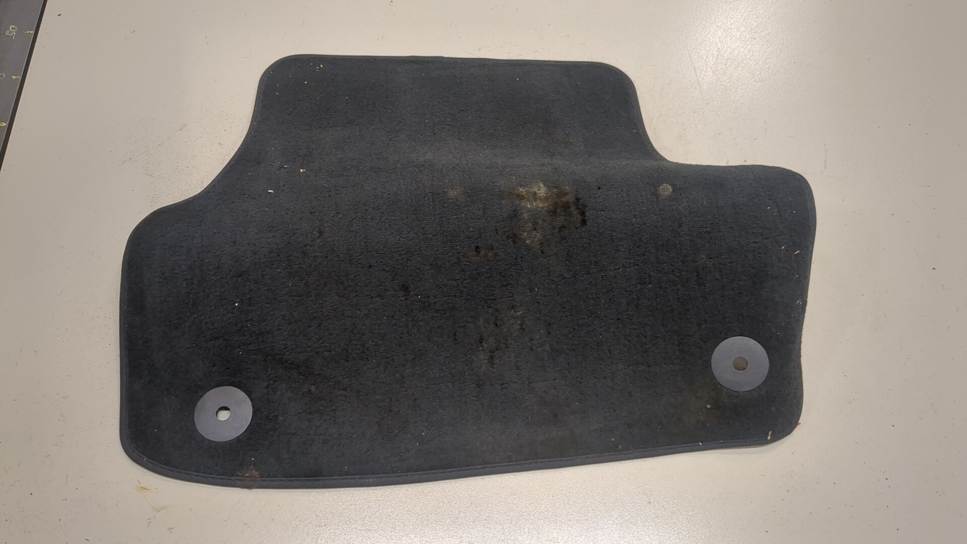 Покрытие напольное (ковролин)