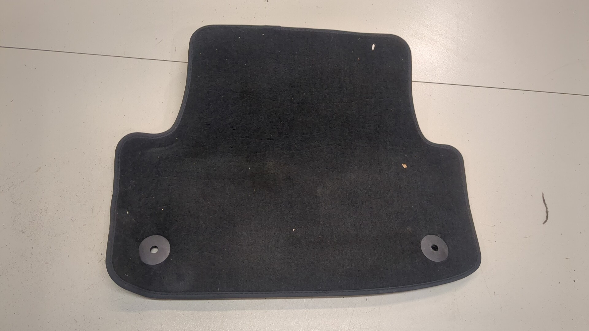 Покрытие напольное (ковролин)