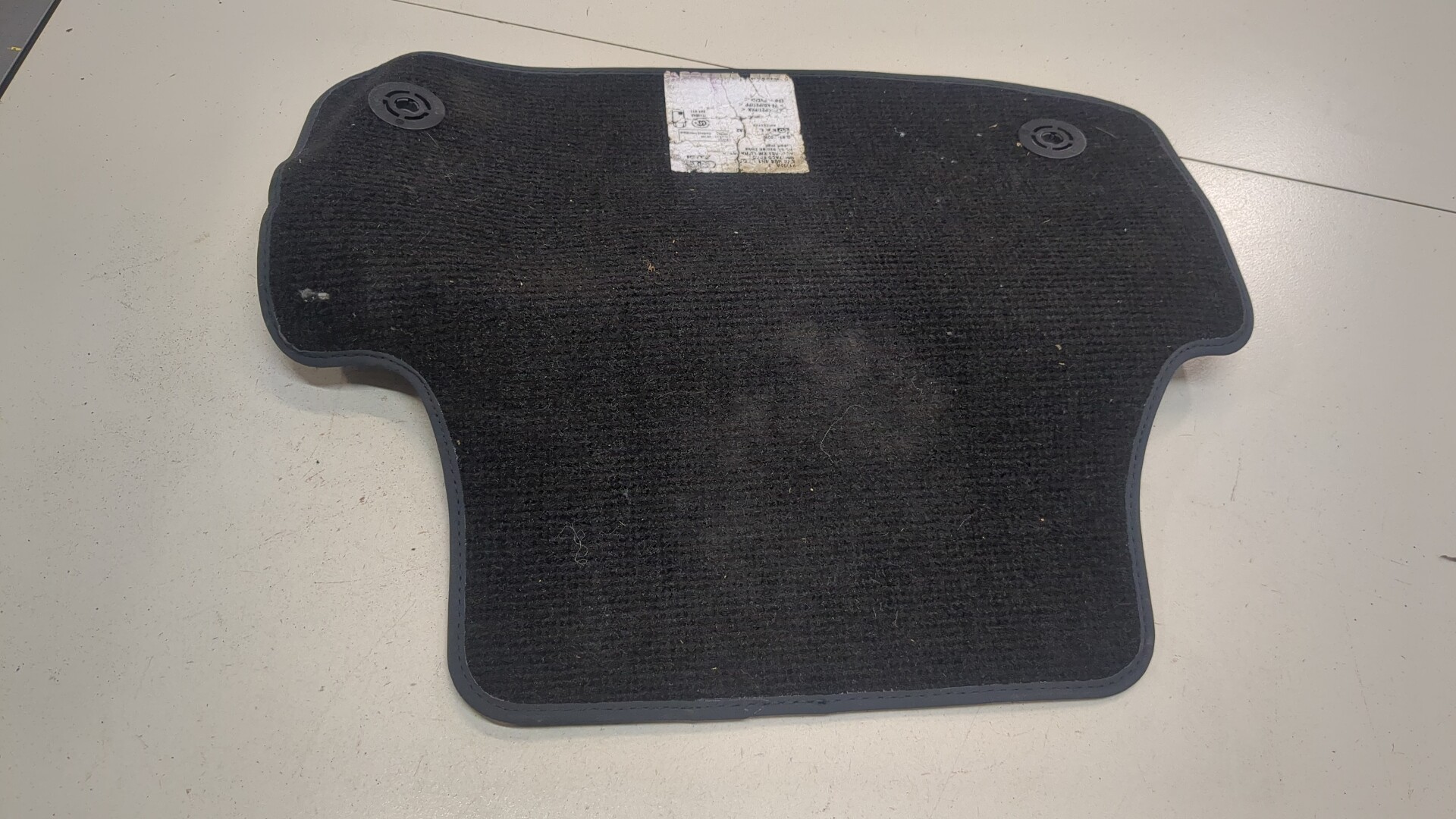 Покрытие напольное (ковролин)