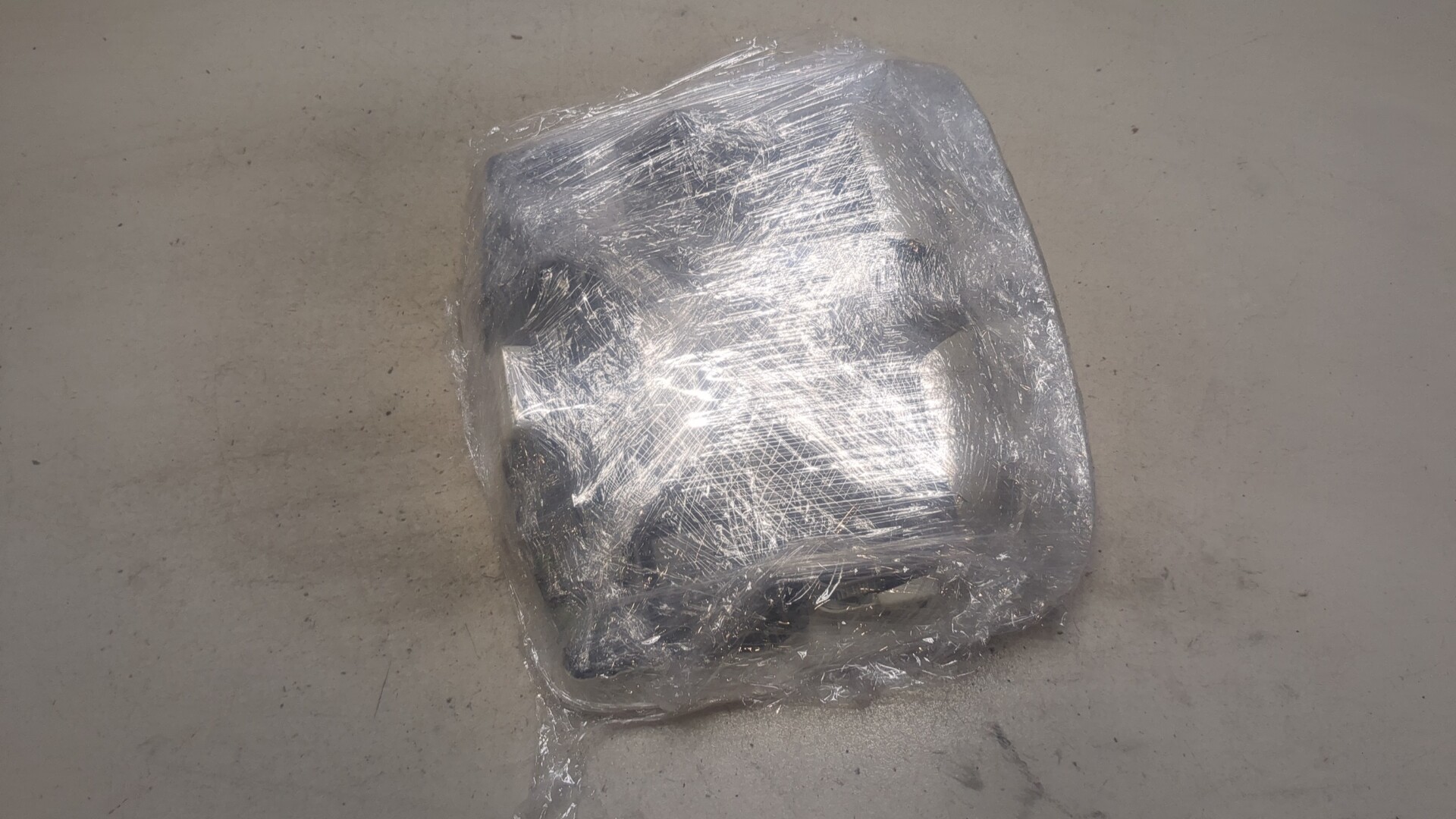 Плафон салонный