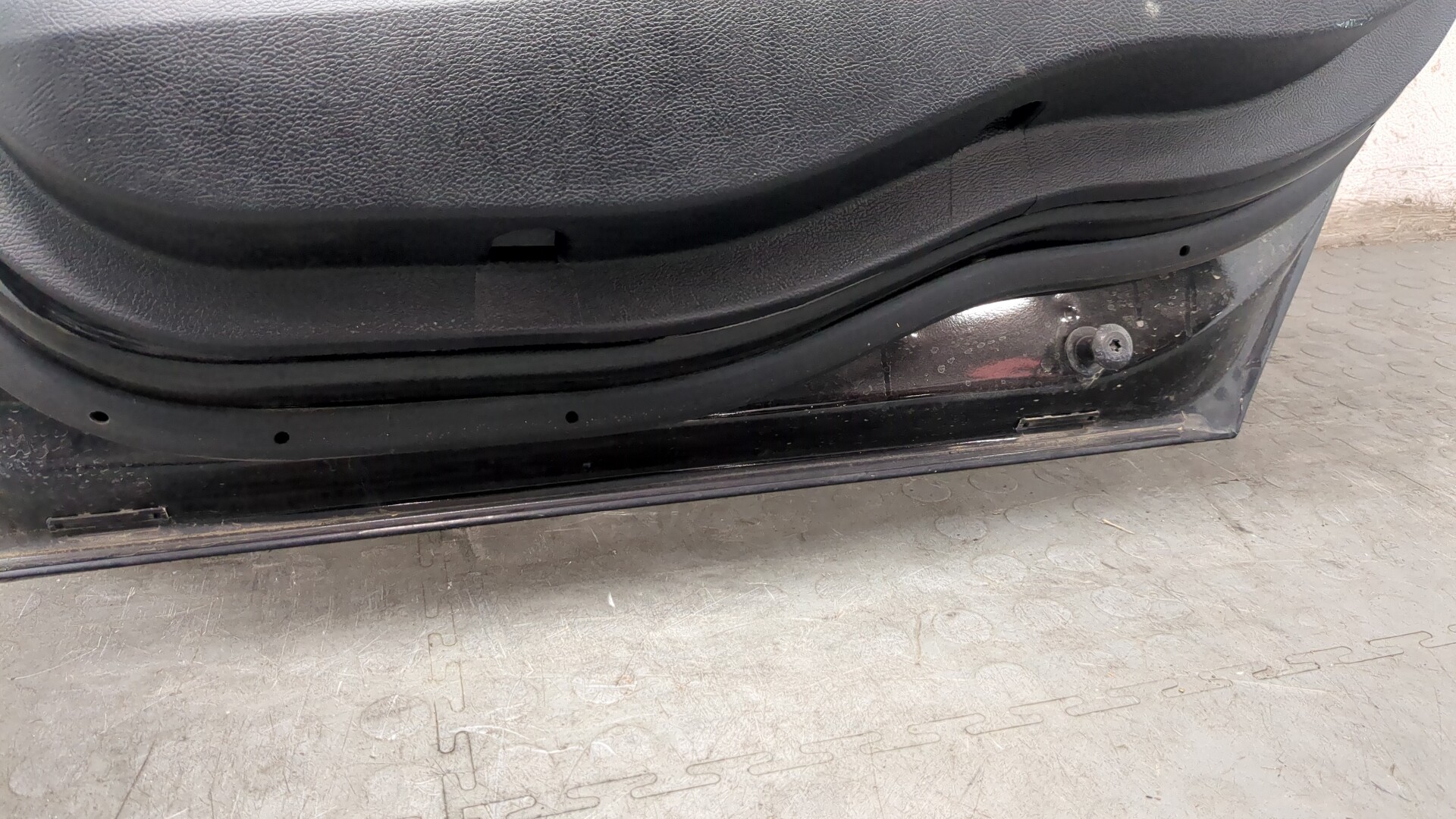 Дверь задняя правая