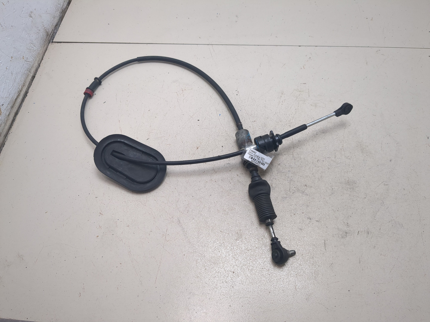 Трос КПП (выбора/переключения передач)