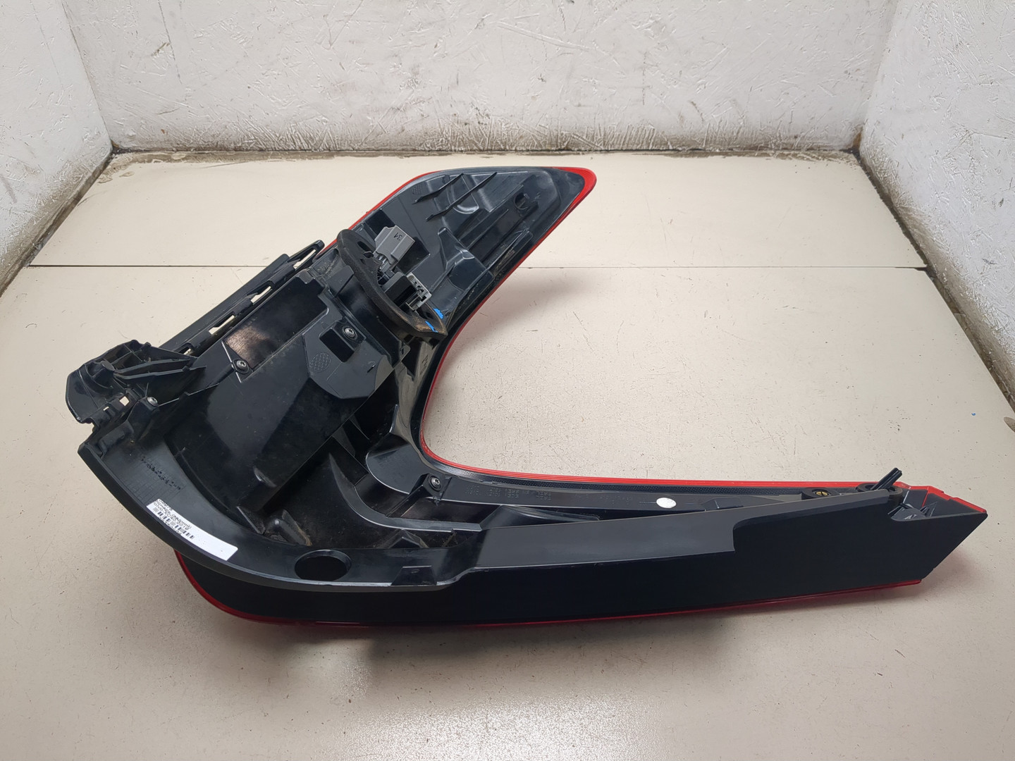 Фонарь задний правый