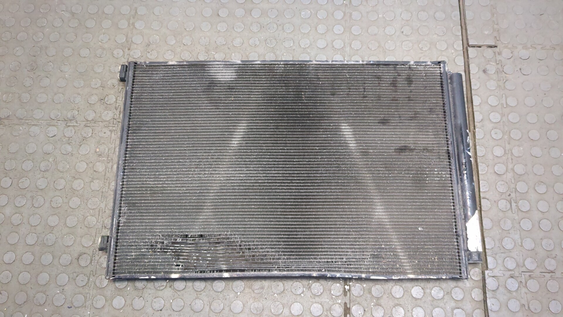 Радиатор кондиционера / конденсер