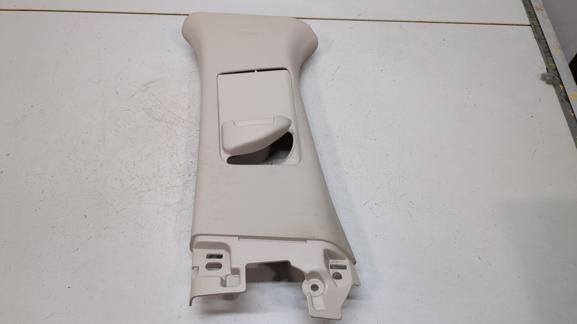 Обшивка стойки