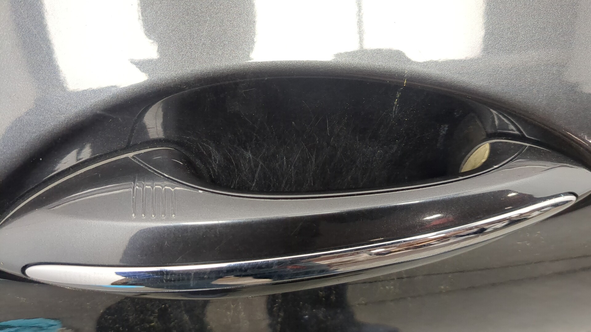 Дверь передняя правая