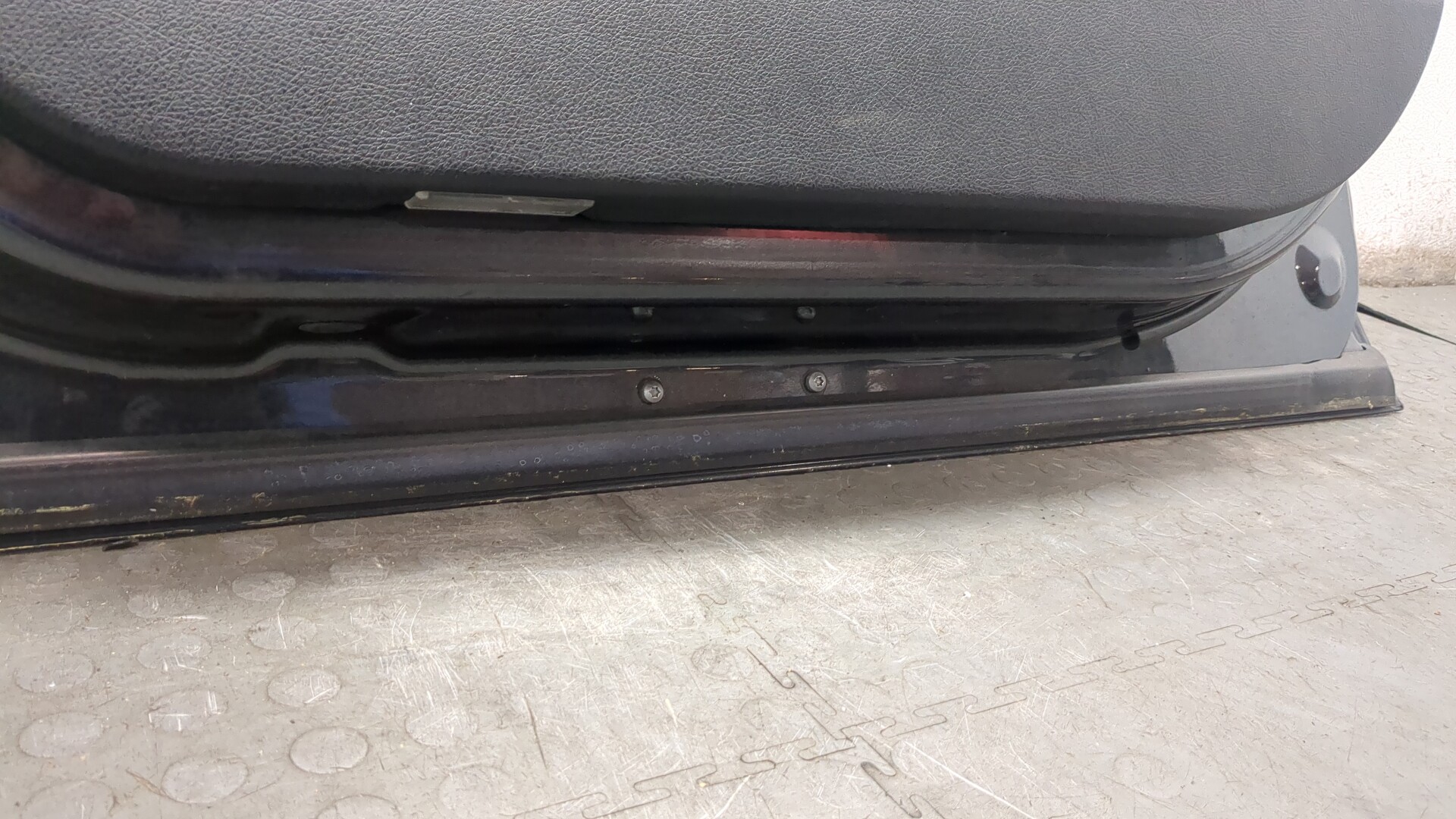 Дверь передняя правая