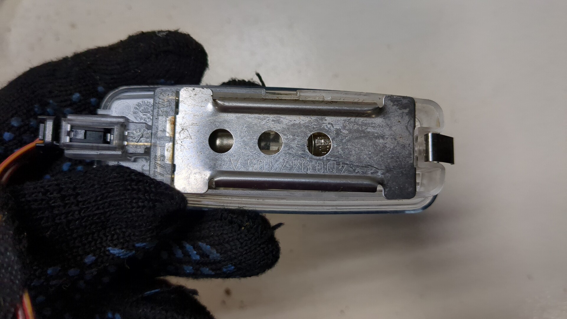 Плафон салонный