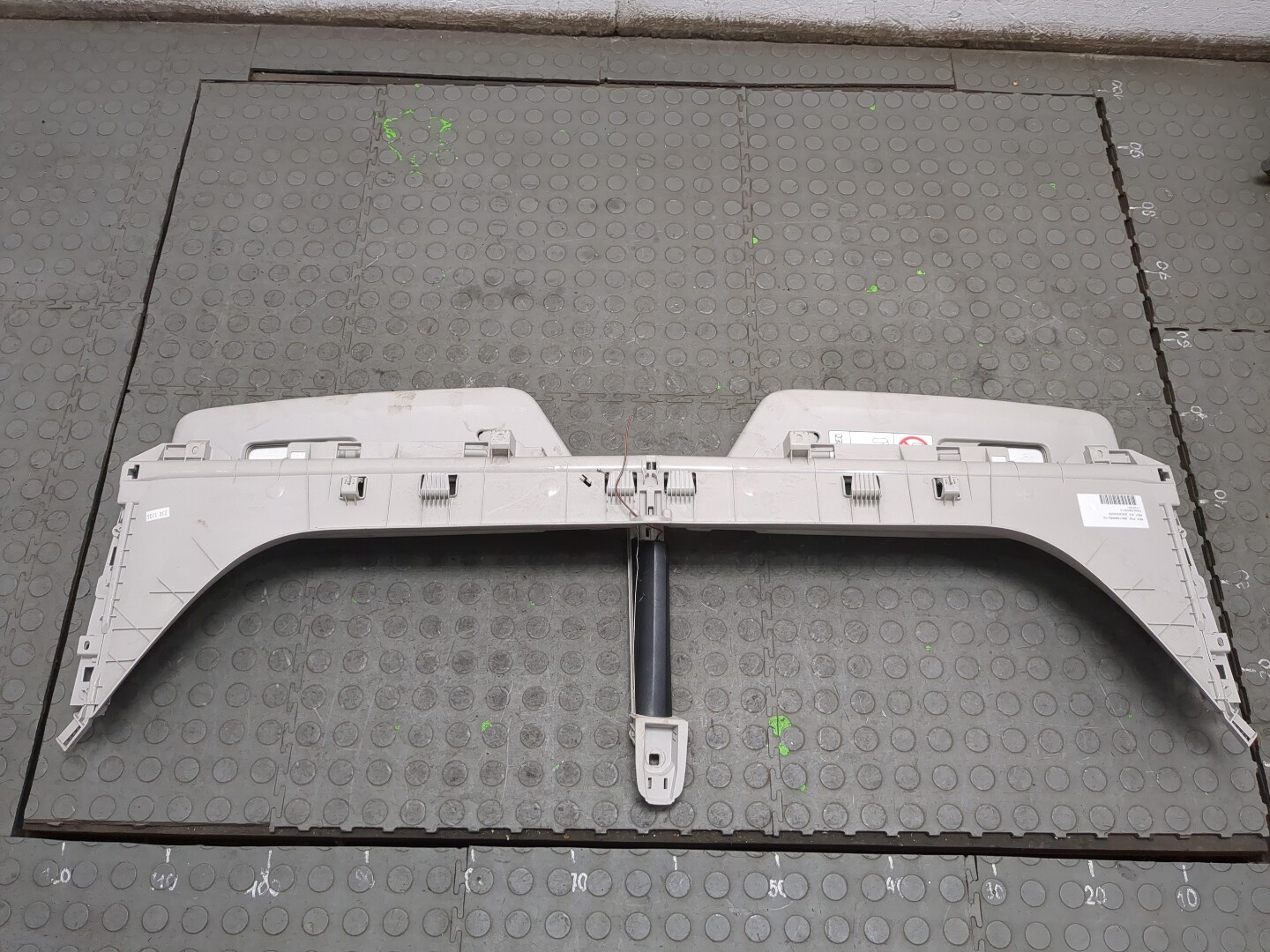 Козырек солнцезащитный