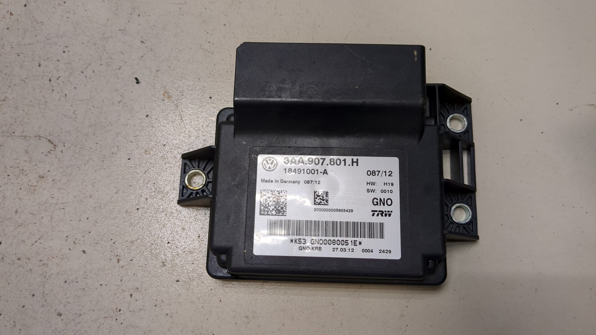 Блок управления парковочным тормозом