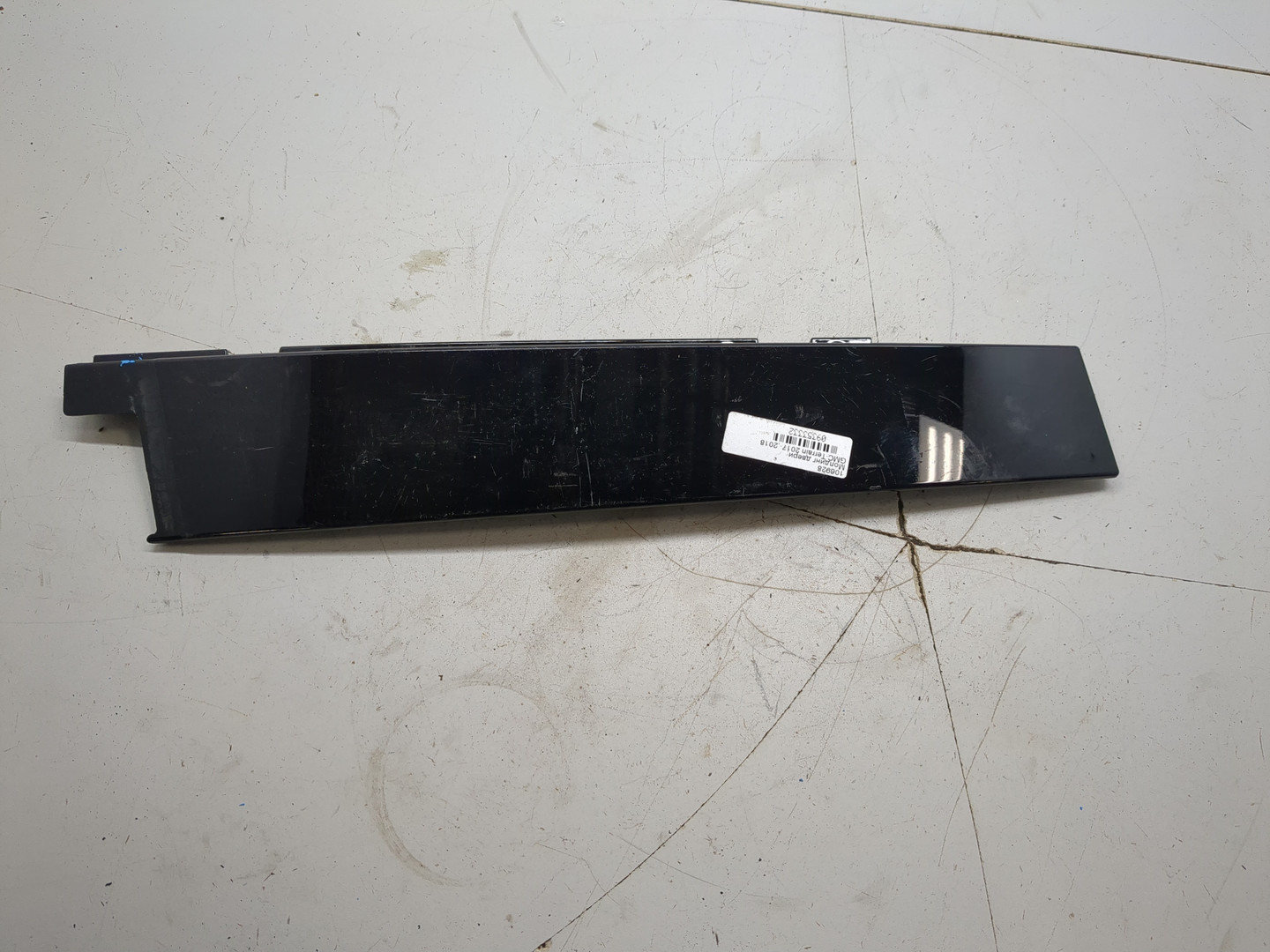 Молдинг двери