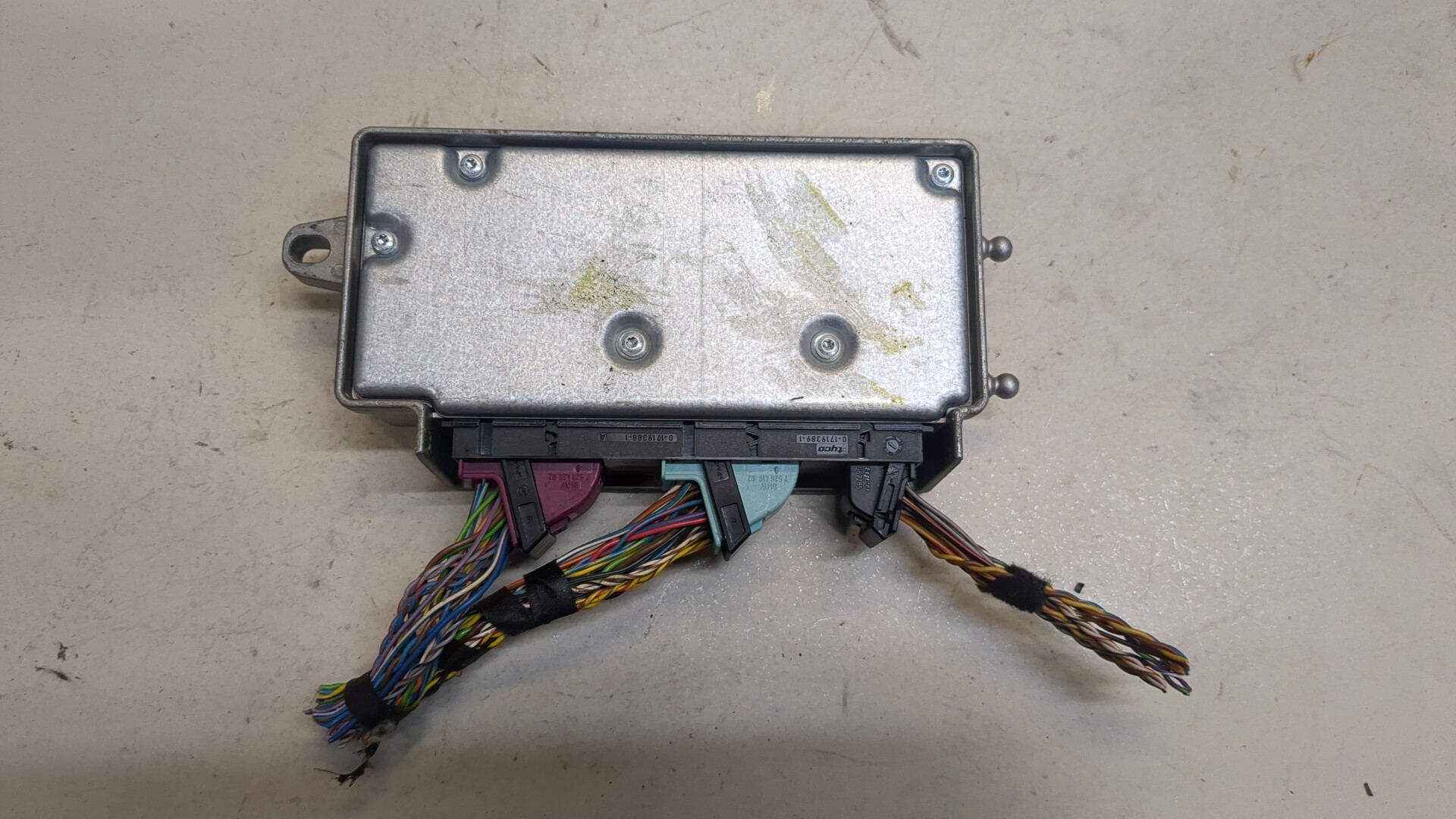 Блок управления подушек безопасности (AIR BAG)