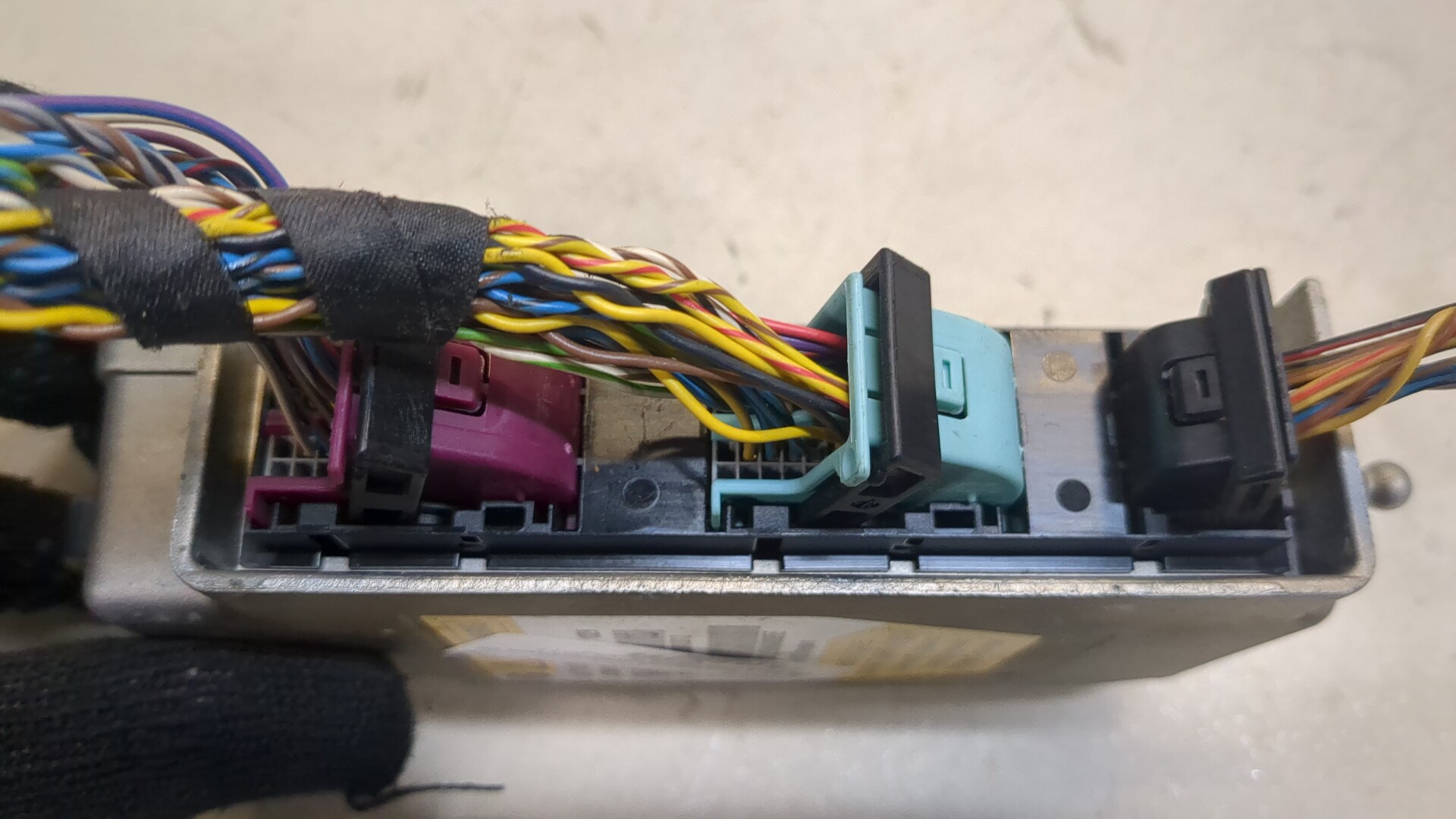 Блок управления подушек безопасности (AIR BAG)