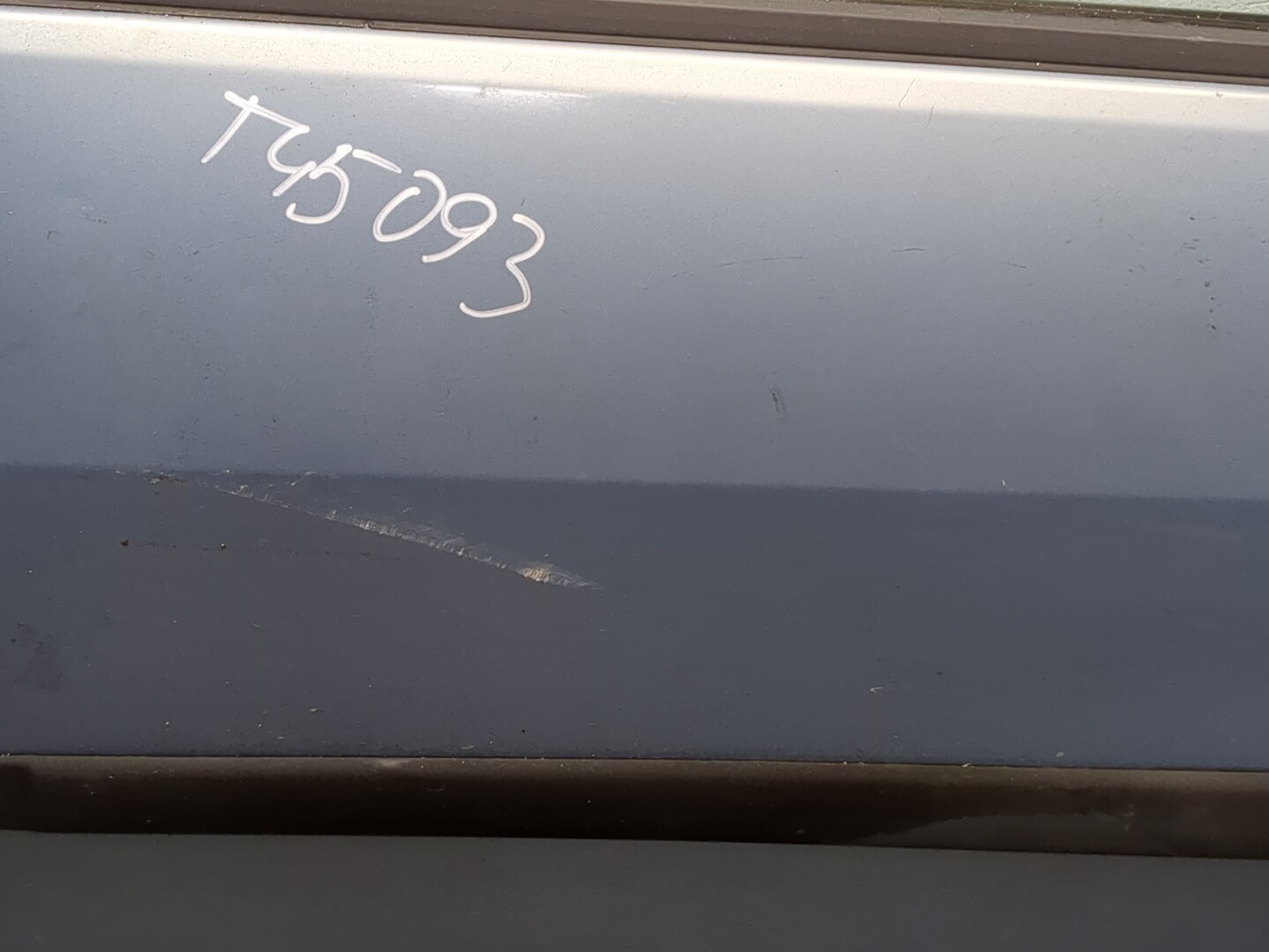 Дверь задняя левая