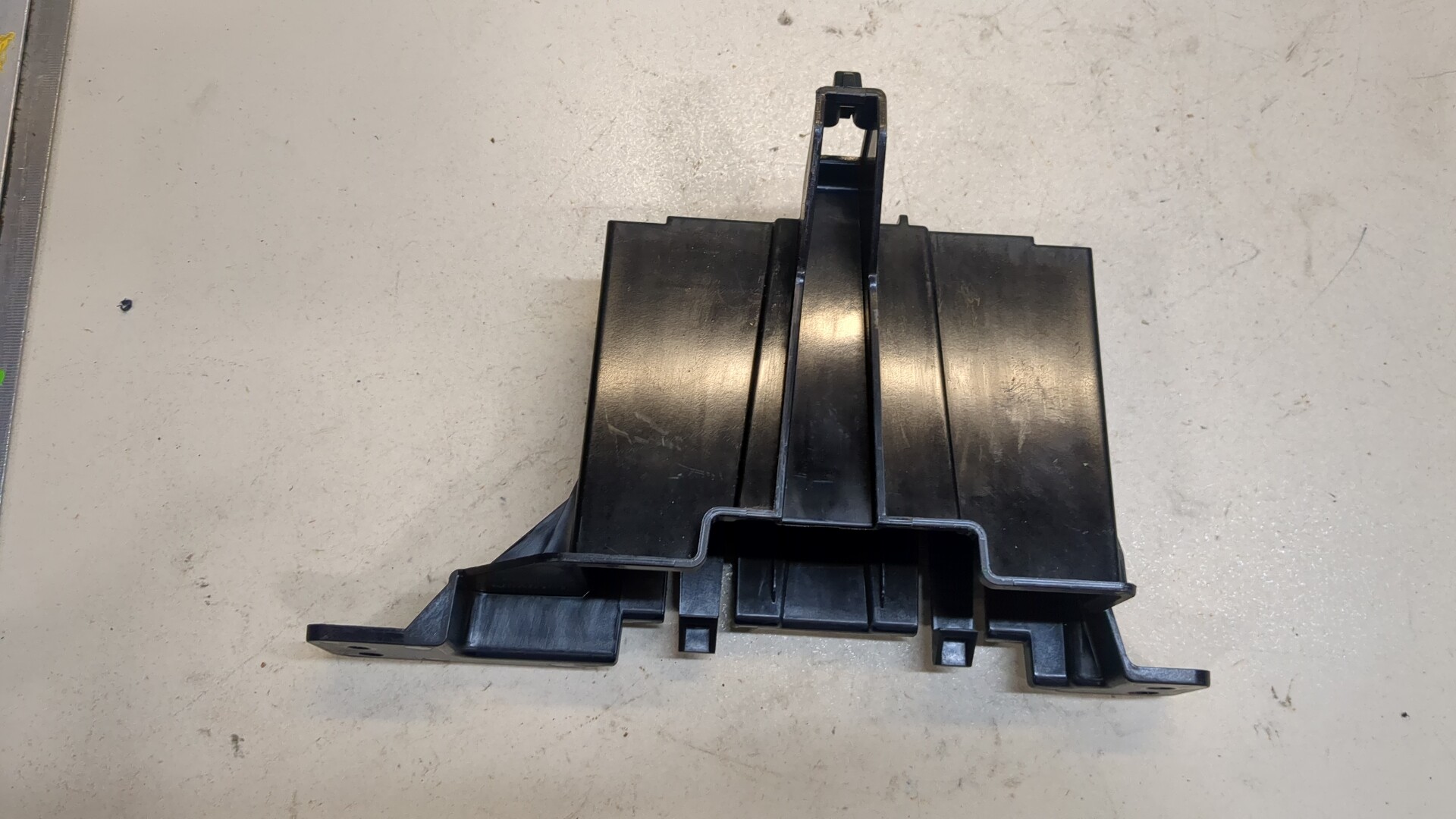 Кронштейн электронного блока управления / контроля