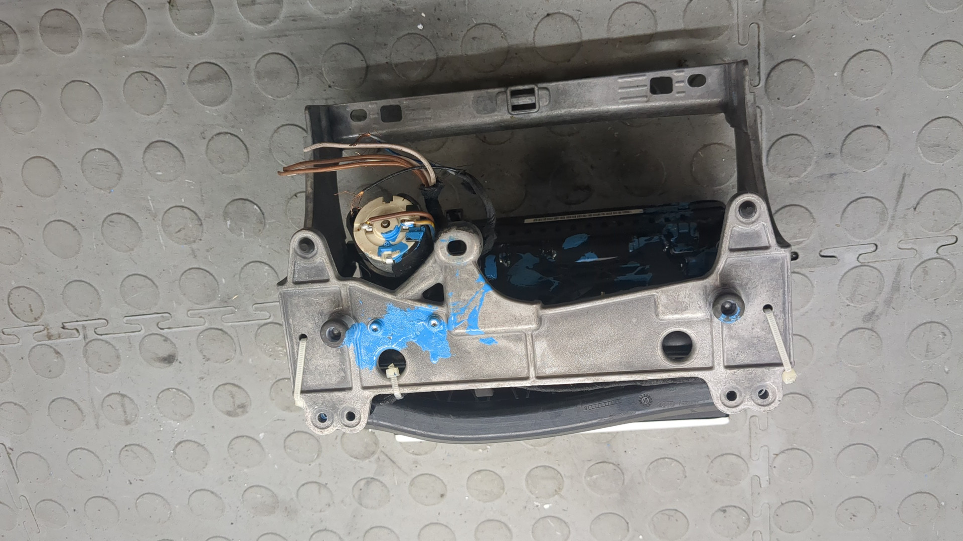 Дисплей проигрывателя CD