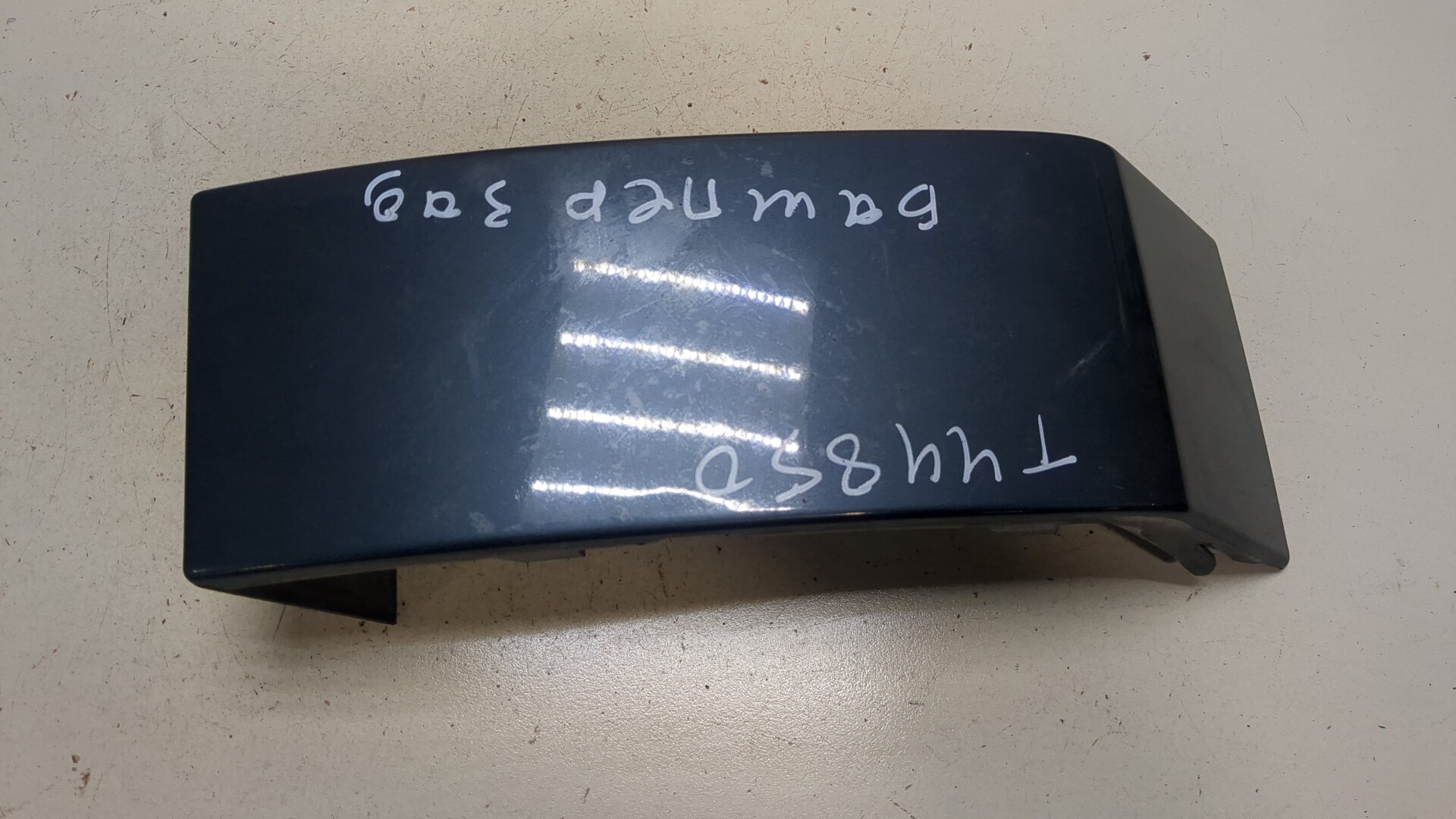 Планка под фонарь правая