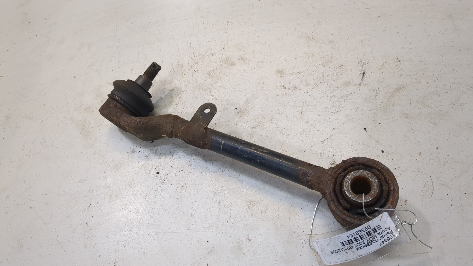 Рычаг задний