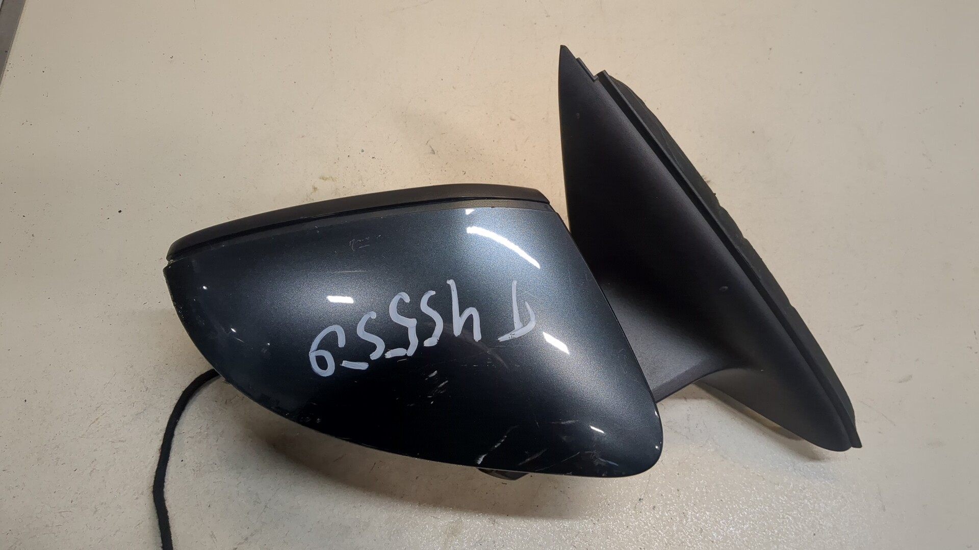 Зеркало правое электрическое