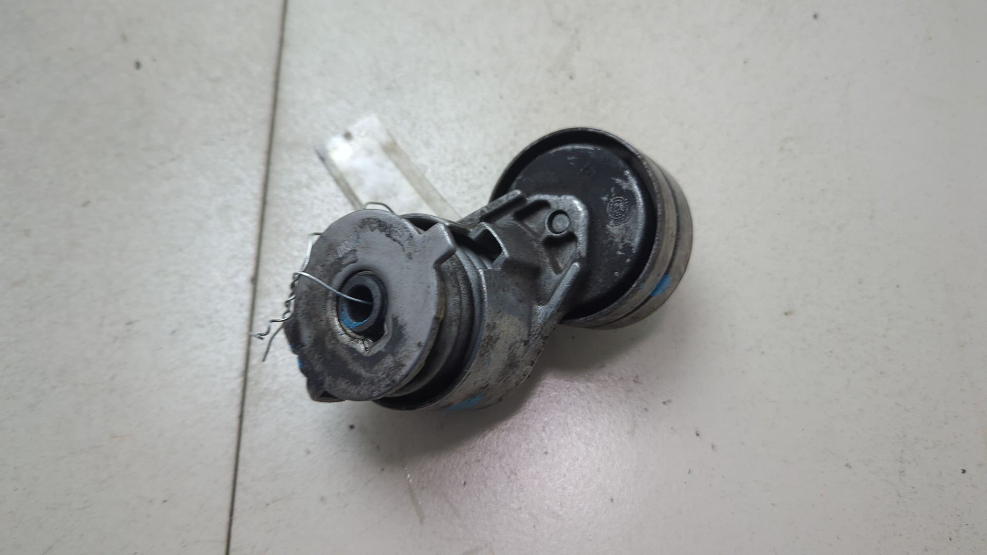 Натяжитель ремня