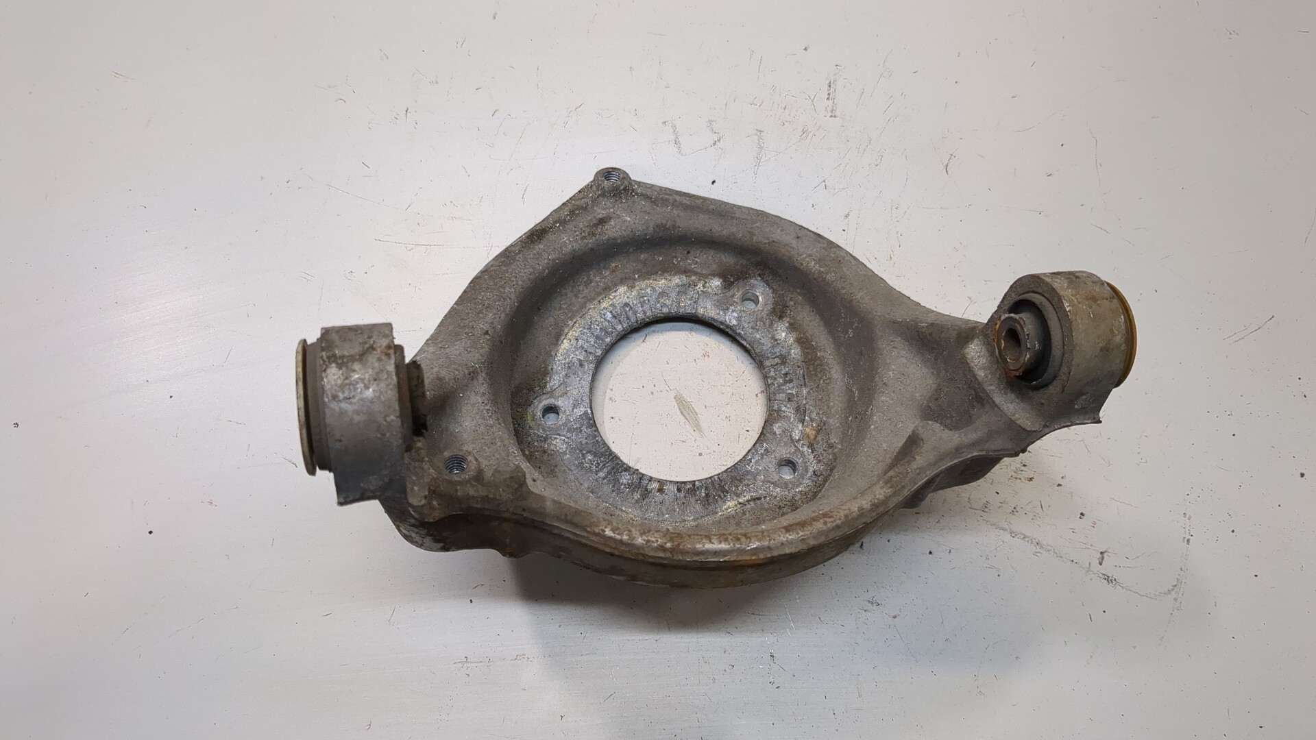 Опора переднего амортизатора верхняя