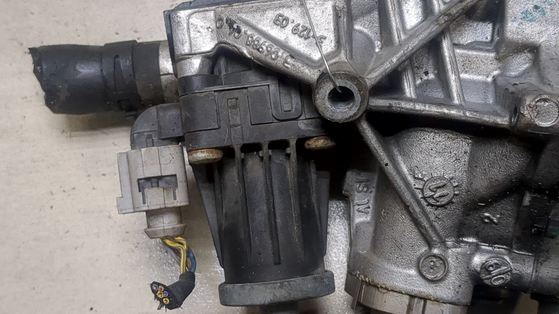 Клапан рециркуляции выхлопных газов (EGR)